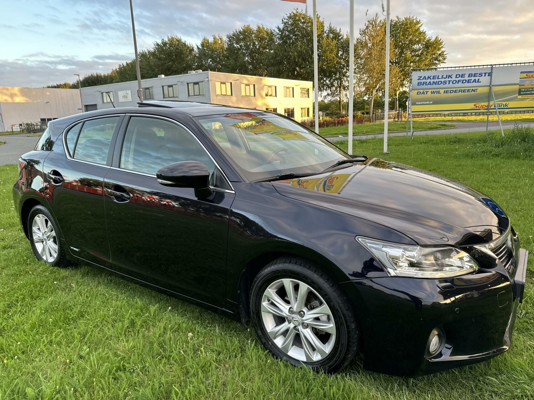 Foto van Lexus CT