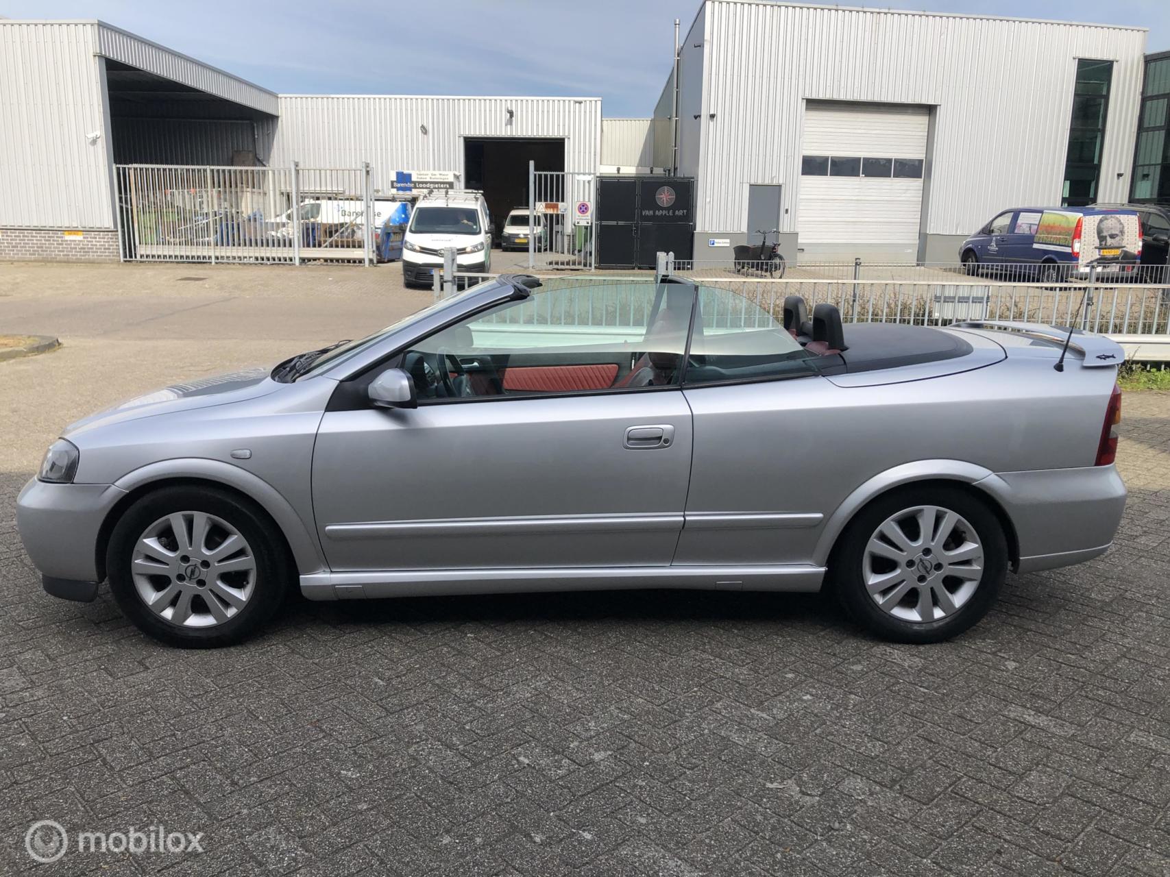 Foto van Opel Astra Cabriolet