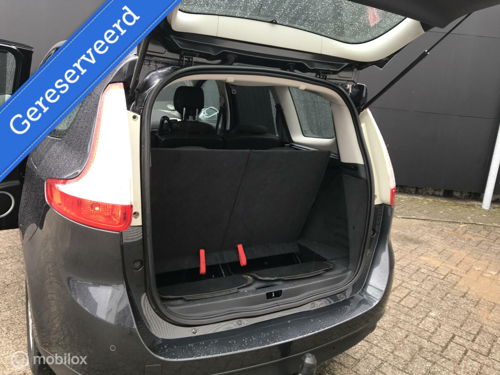 Foto van Renault Grand Scenic