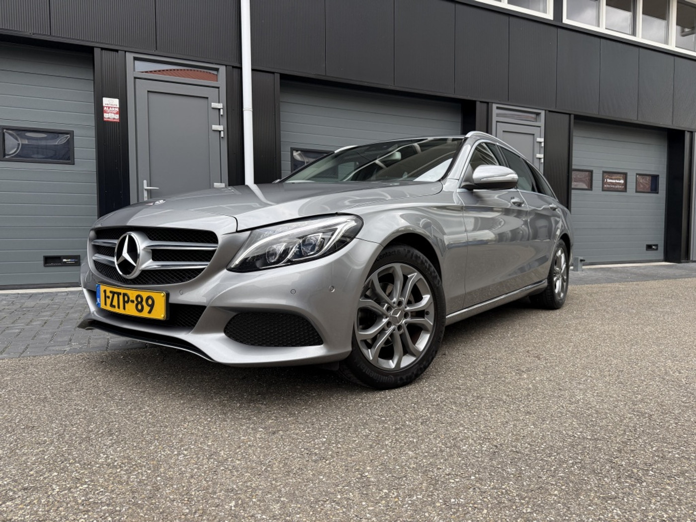 Foto van Mercedes-Benz C 180 Bluetec