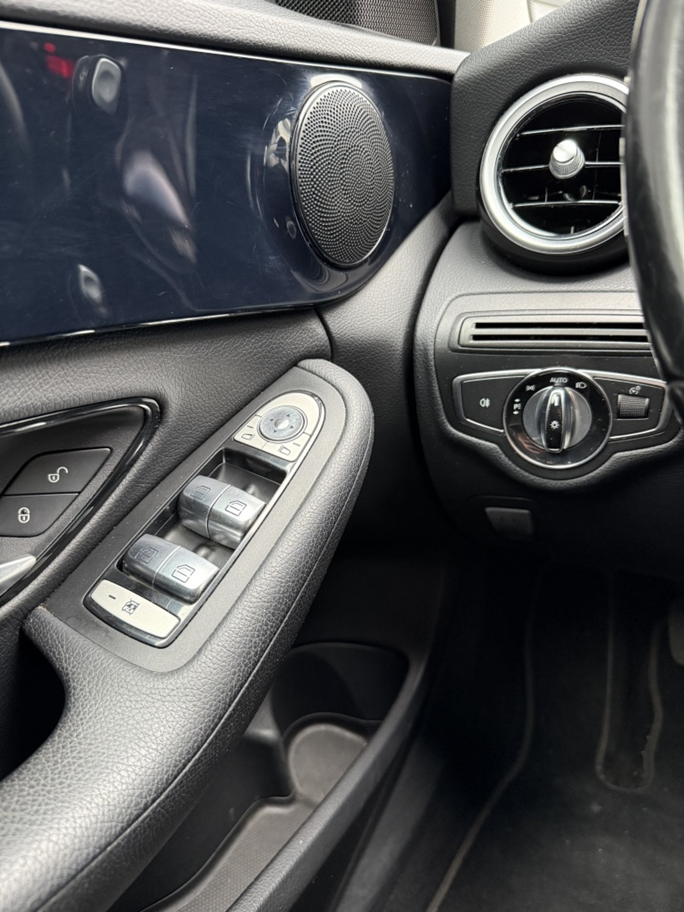 Foto van Mercedes-Benz C 180 Bluetec