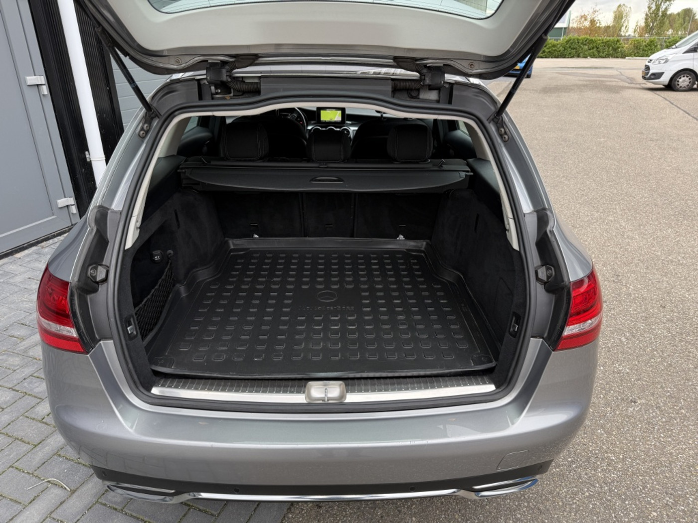 Foto van Mercedes-Benz C 180 Bluetec
