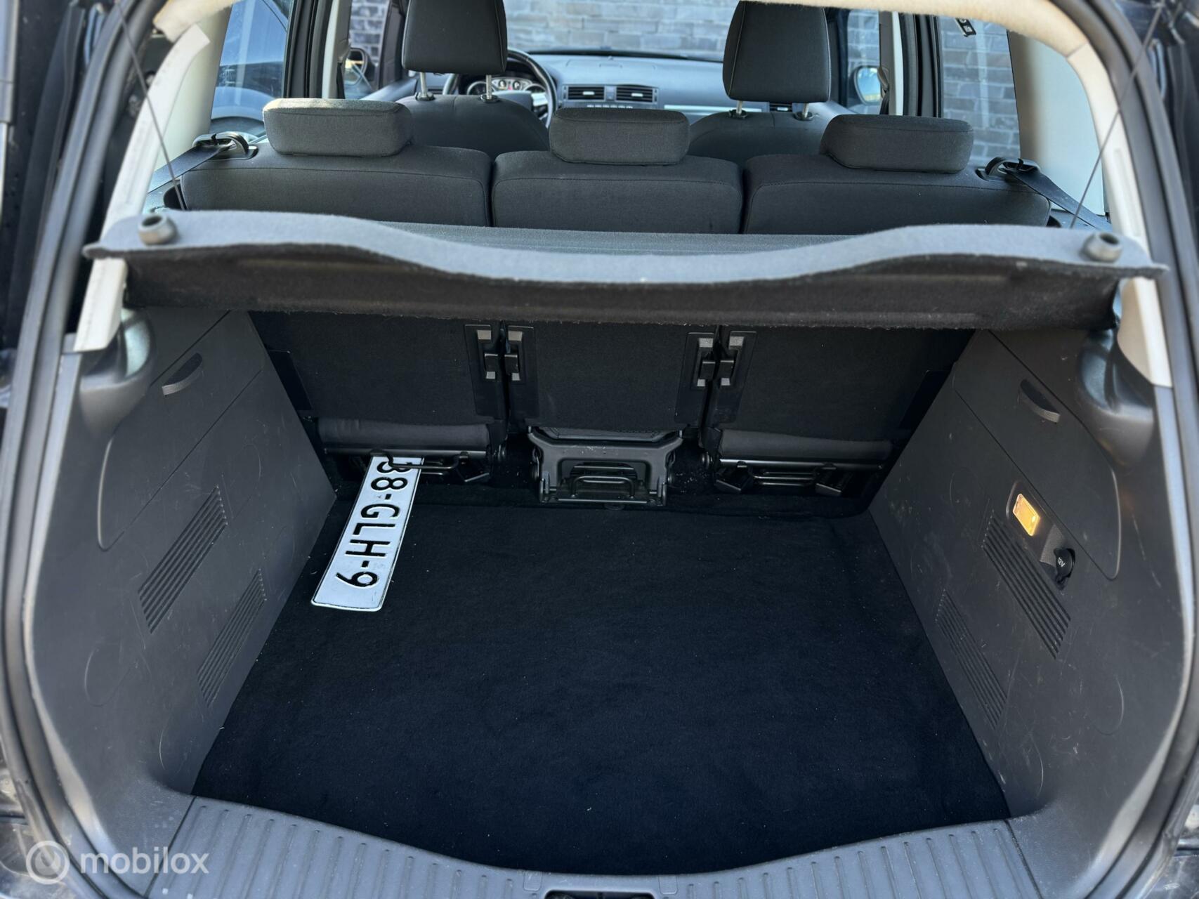 Foto van Ford C-max