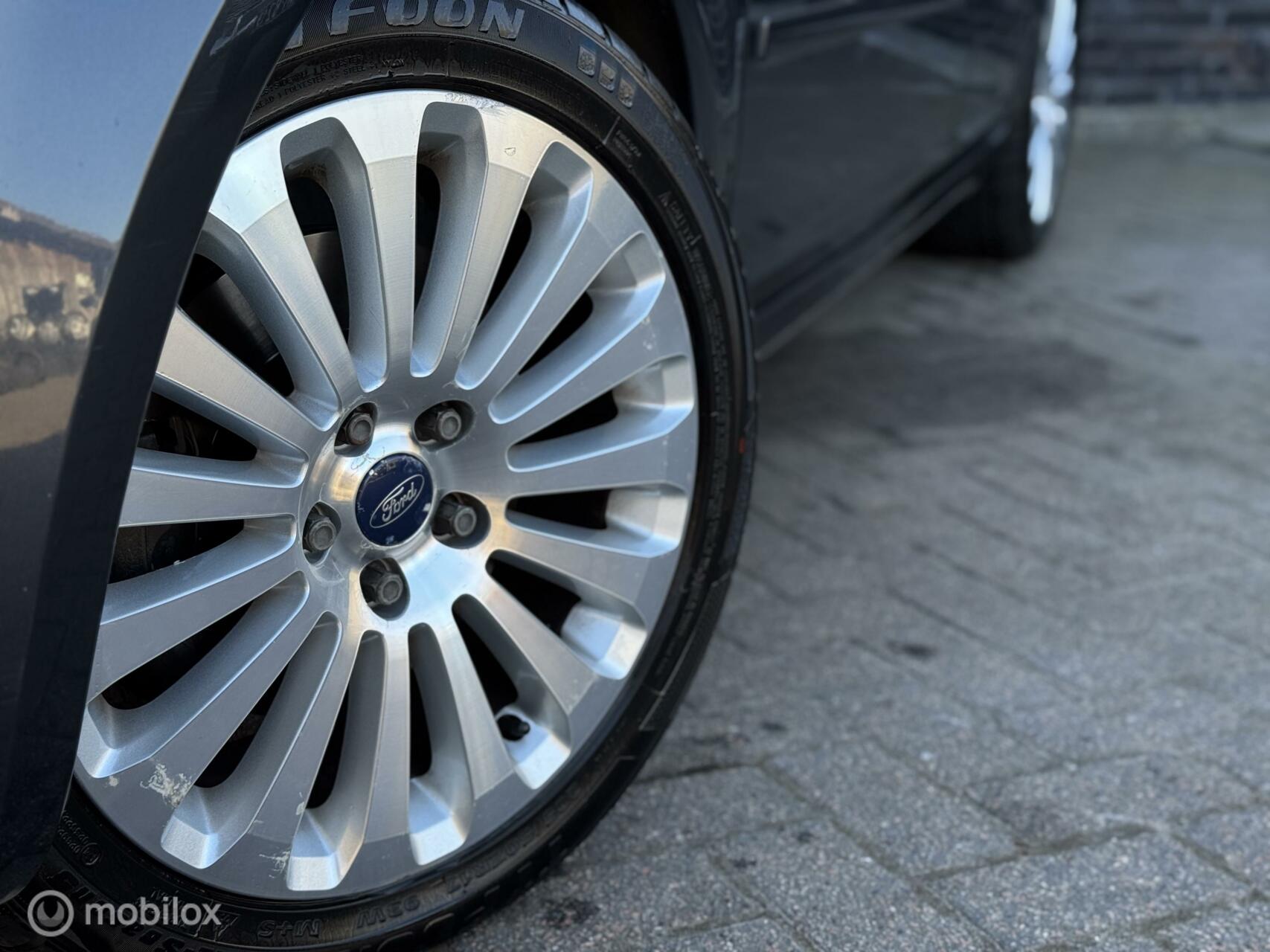 Foto van Ford C-max