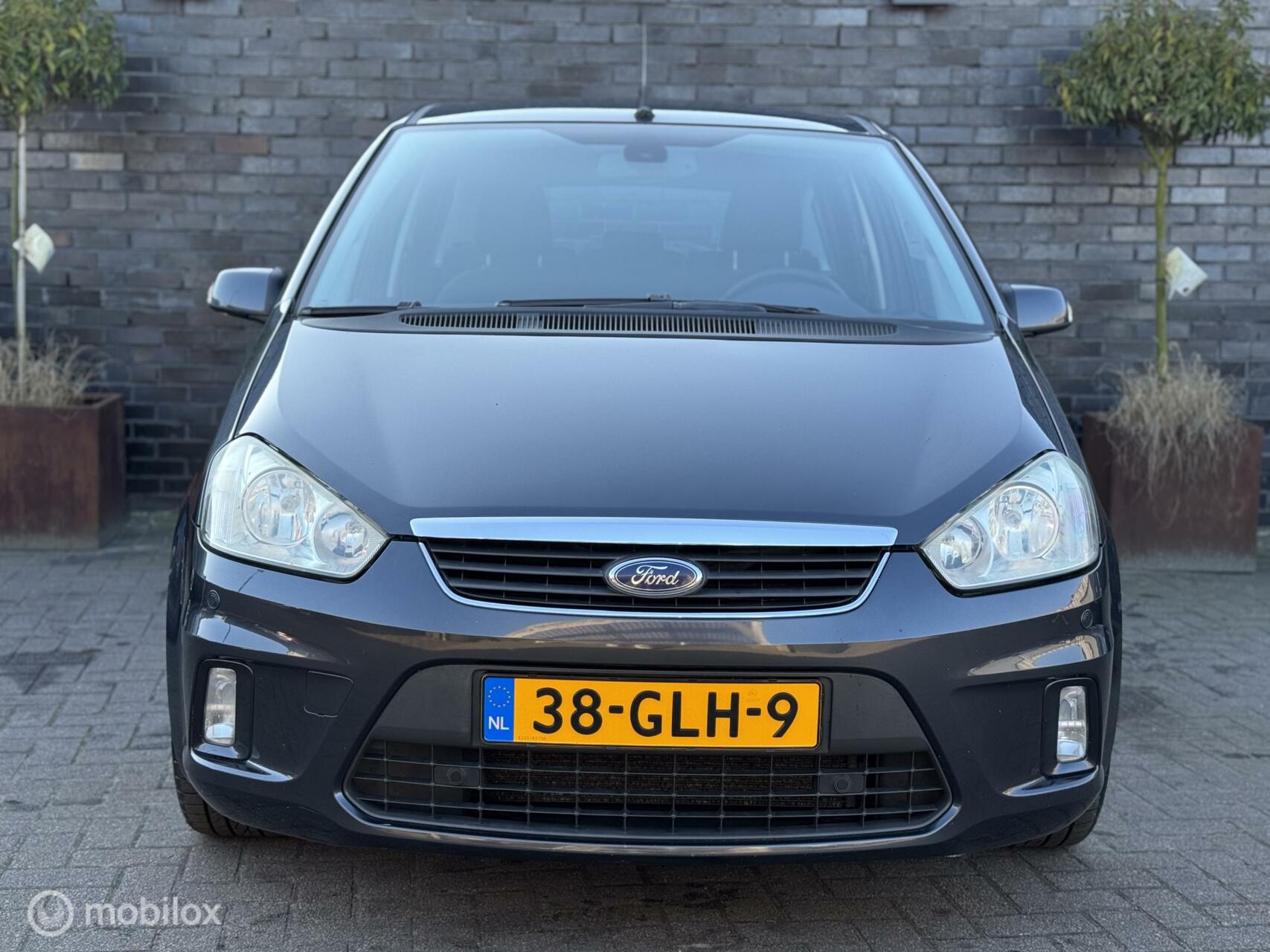 Foto van Ford C-max