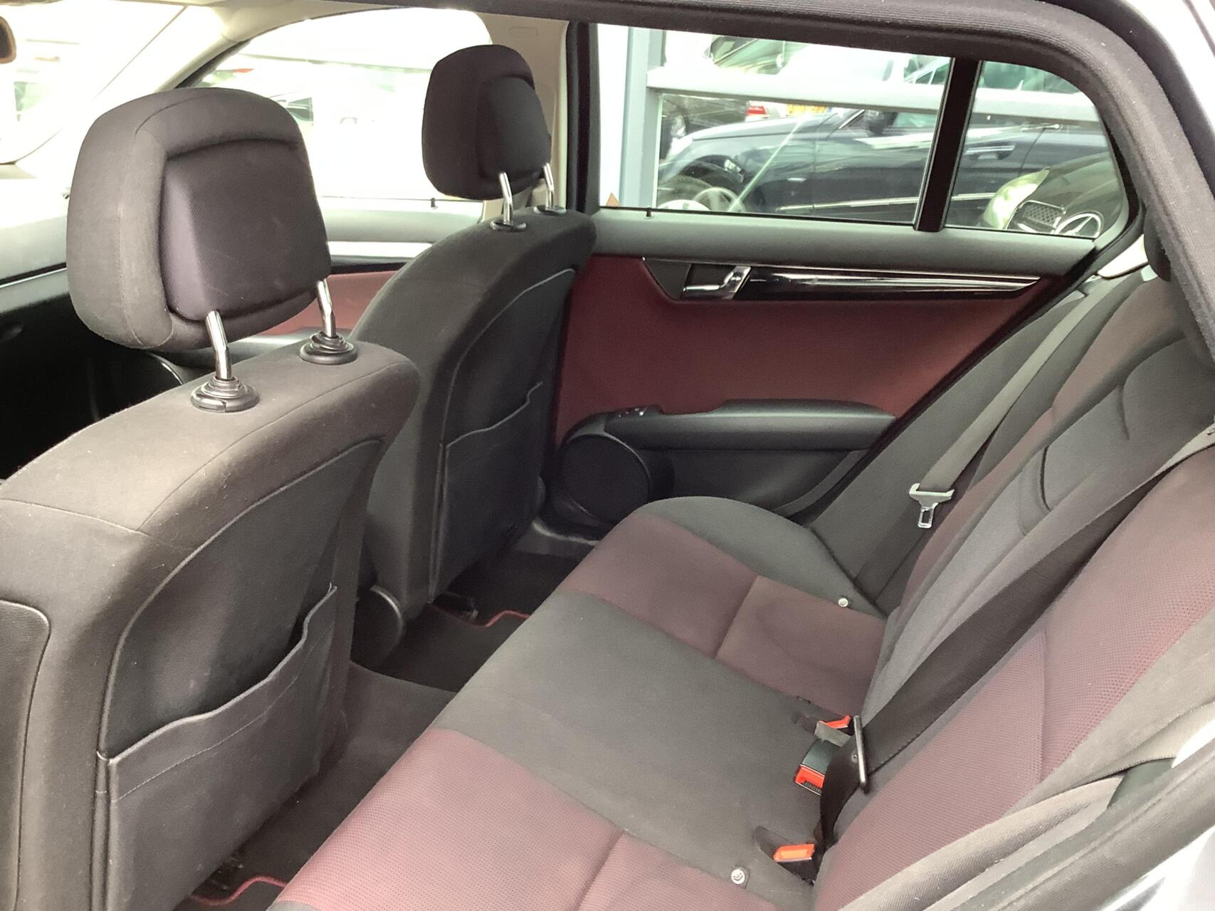 Foto van Mercedes-Benz C 180 Kompressor