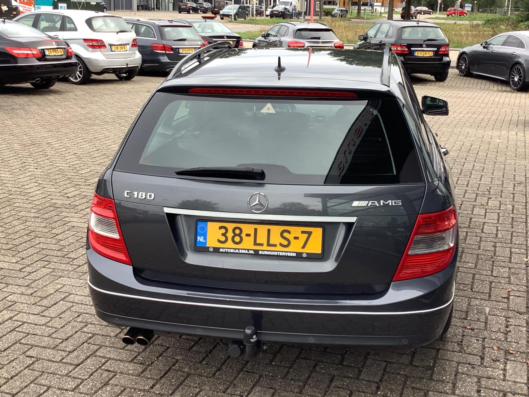 Foto van Mercedes-Benz C 180 Kompressor