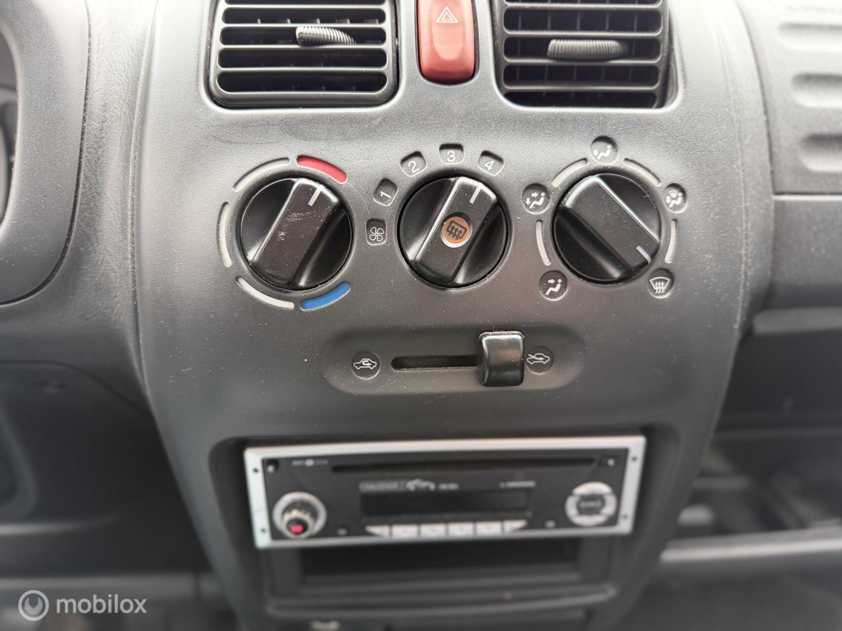 Foto van Suzuki Wagon R