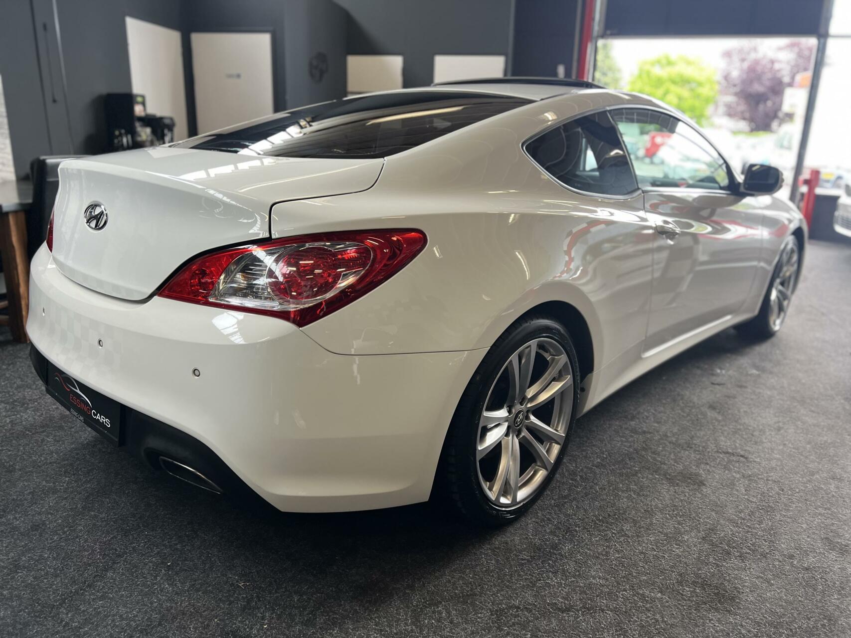 Foto van Hyundai Genesis