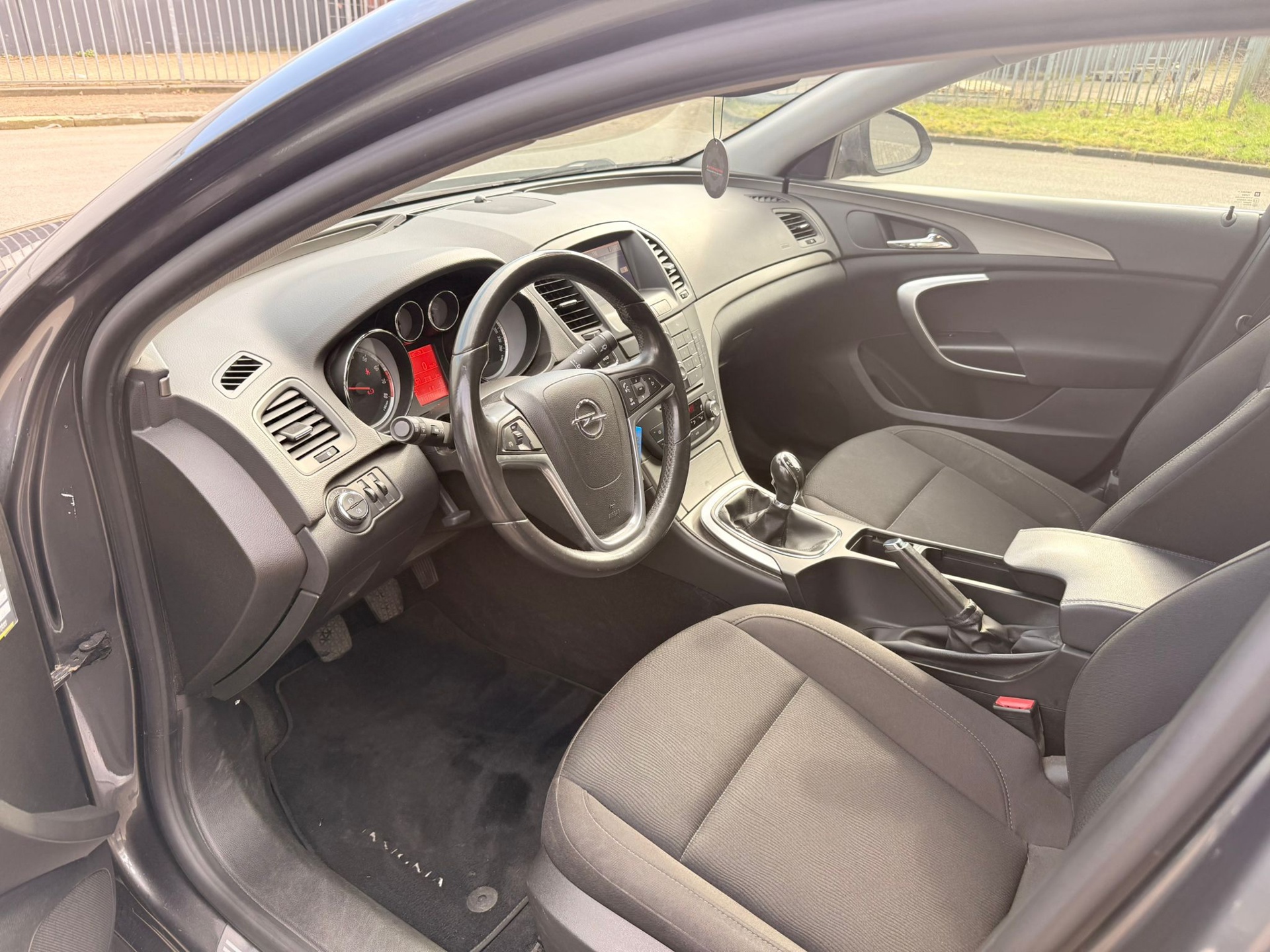 Foto van Opel Insignia Limousine HB