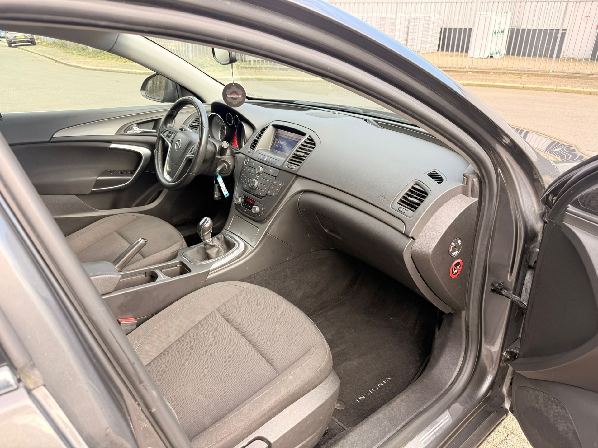 Foto van Opel Insignia Limousine HB