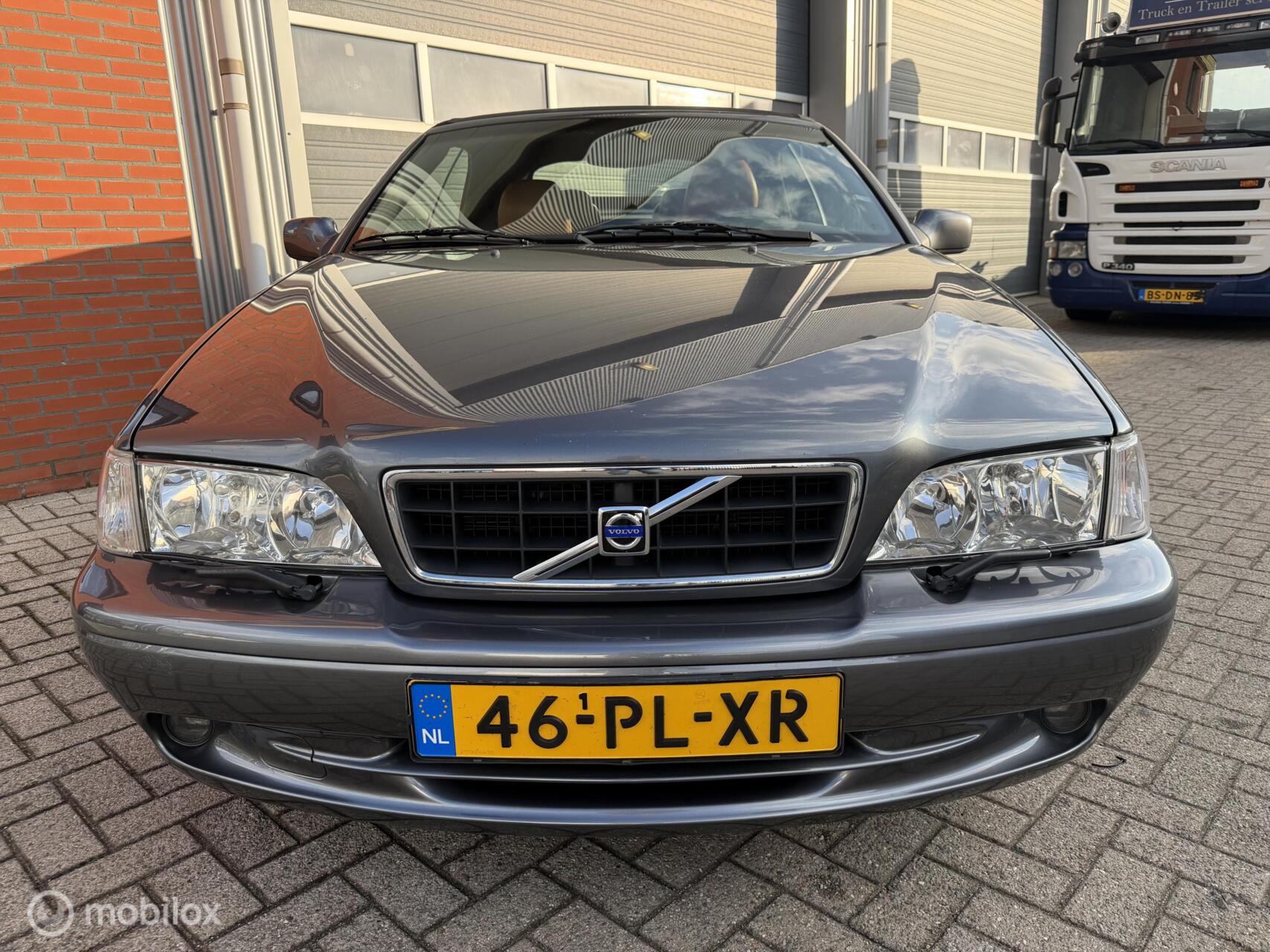 Foto van Volvo C70