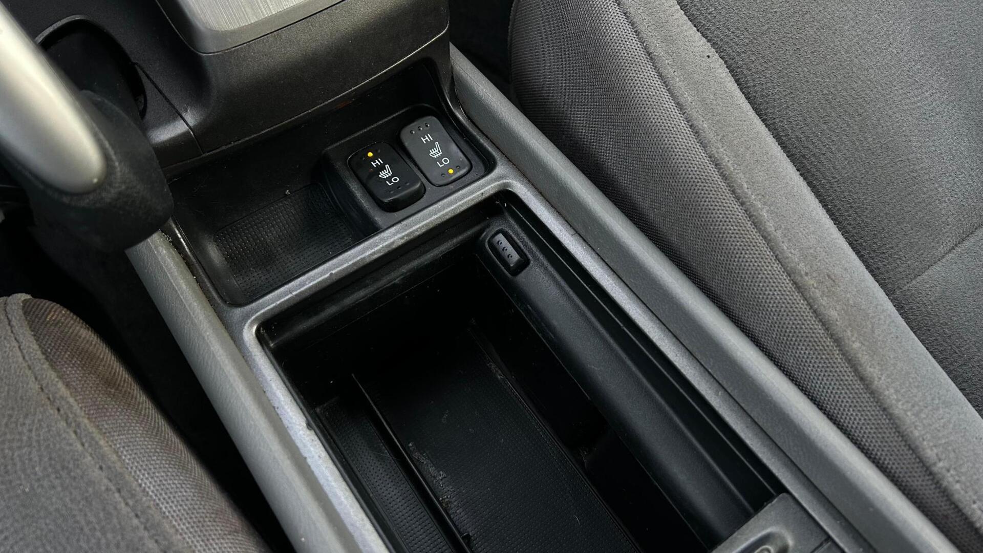 Foto van Honda Civic 4dr Hybrid