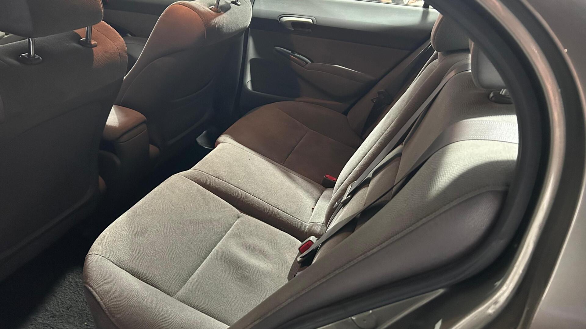 Foto van Honda Civic 4dr Hybrid