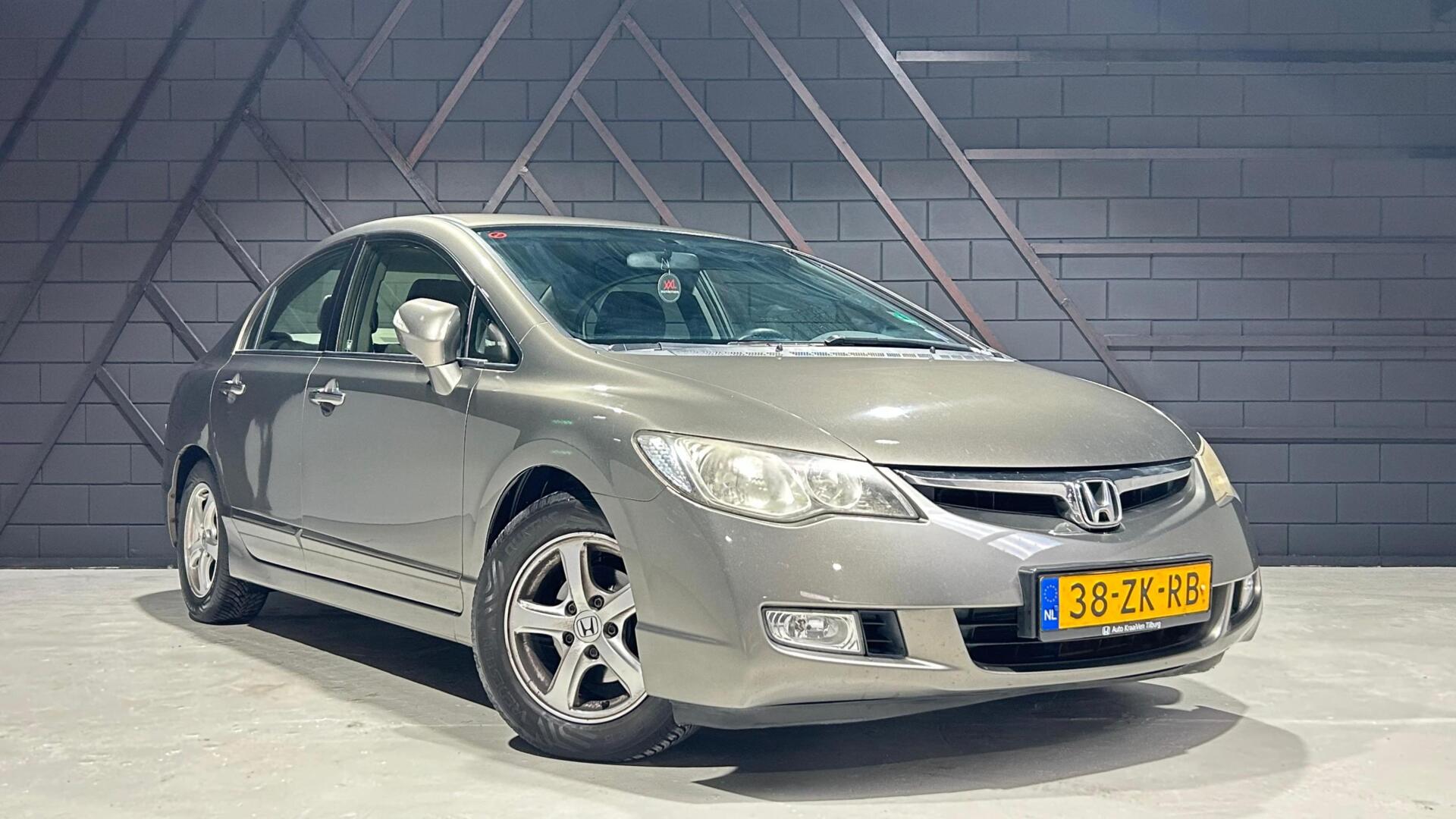 Foto van Honda Civic 4dr Hybrid