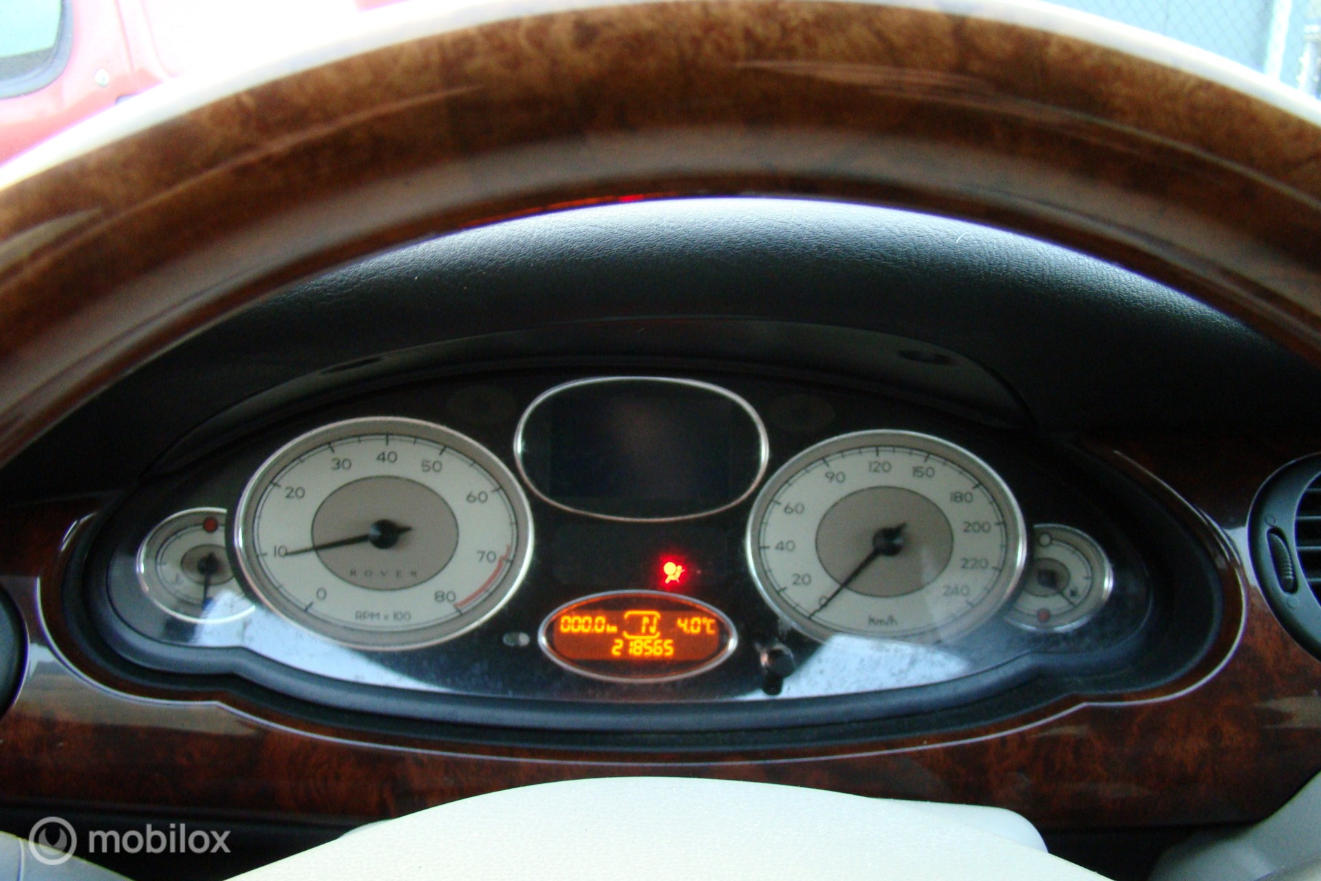Foto van Rover 75