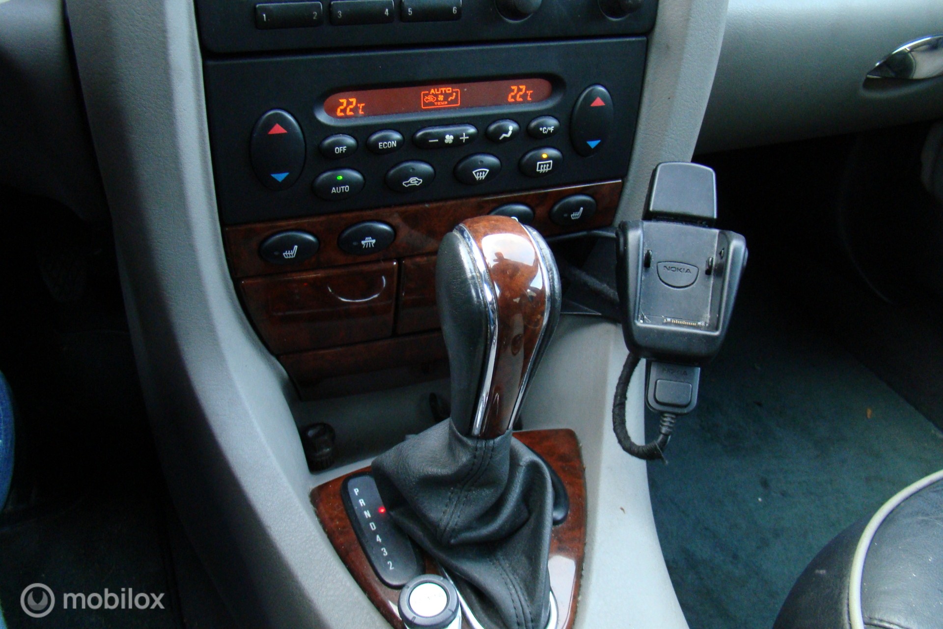 Foto van Rover 75