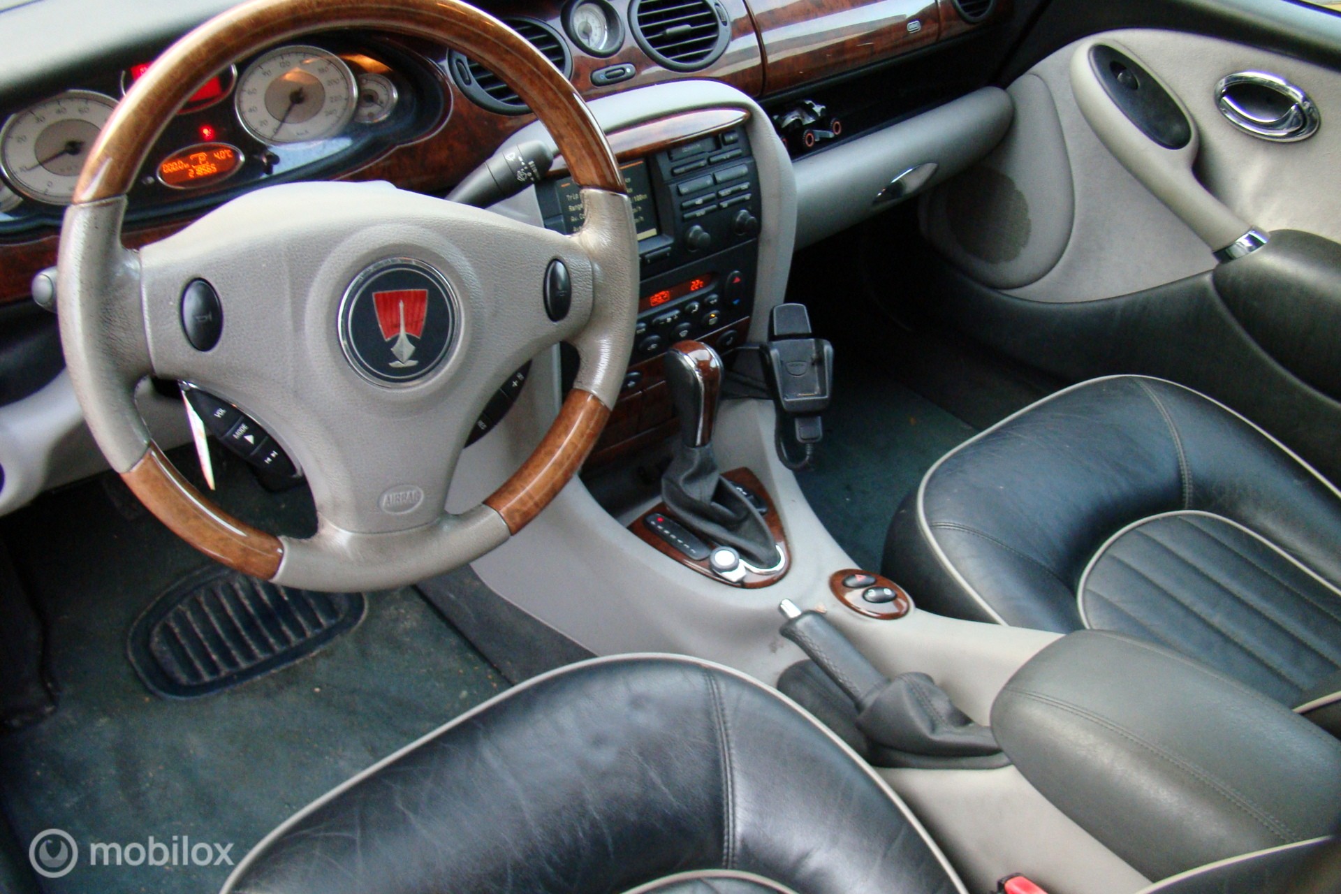Foto van Rover 75