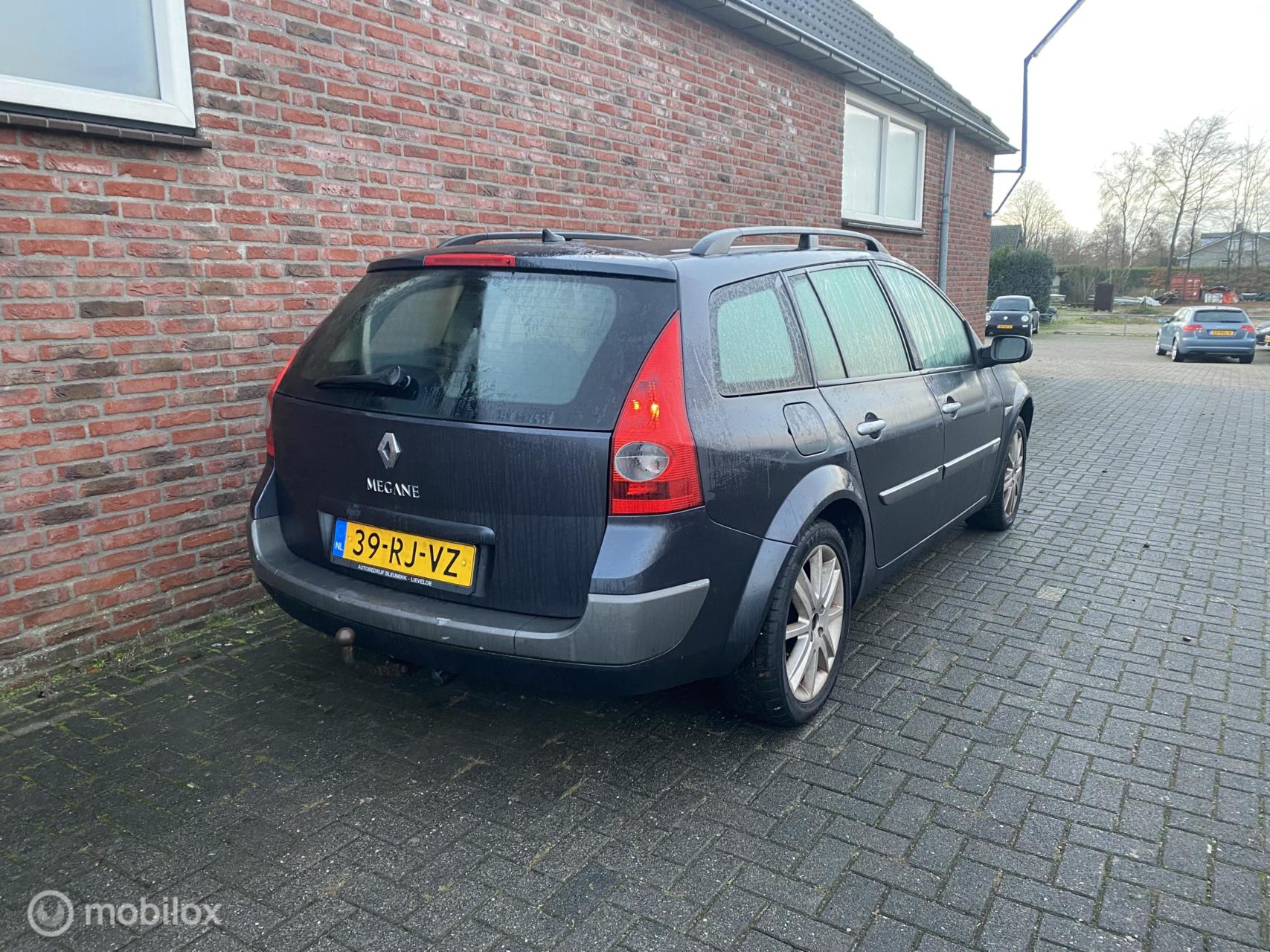 Foto van Renault Megane Grand Tour