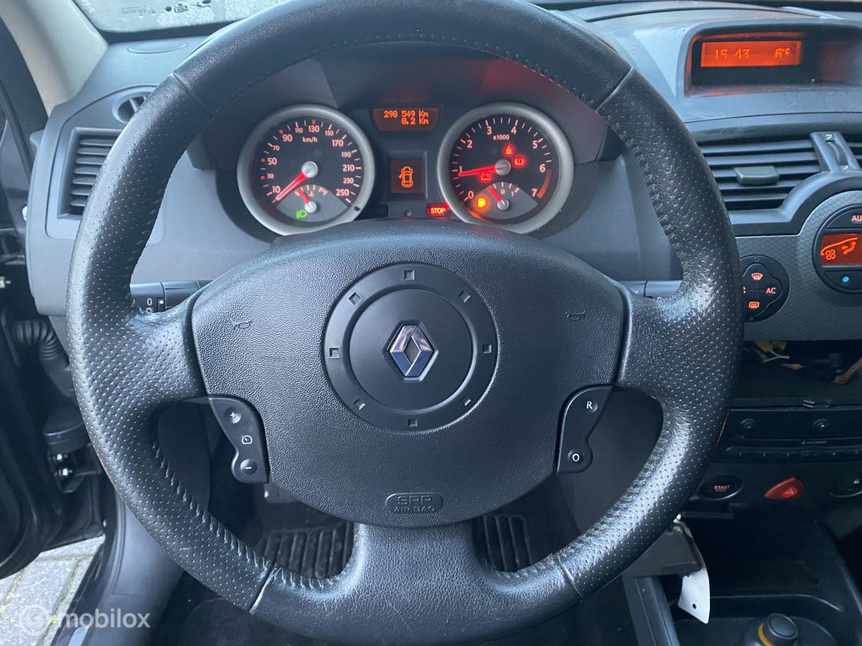 Foto van Renault Megane Grand Tour