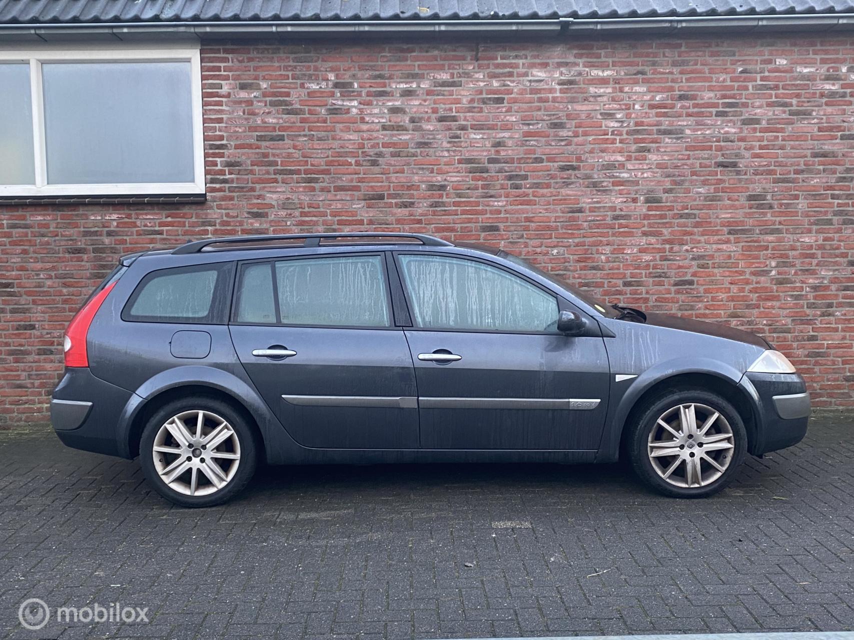 Foto van Renault Megane Grand Tour