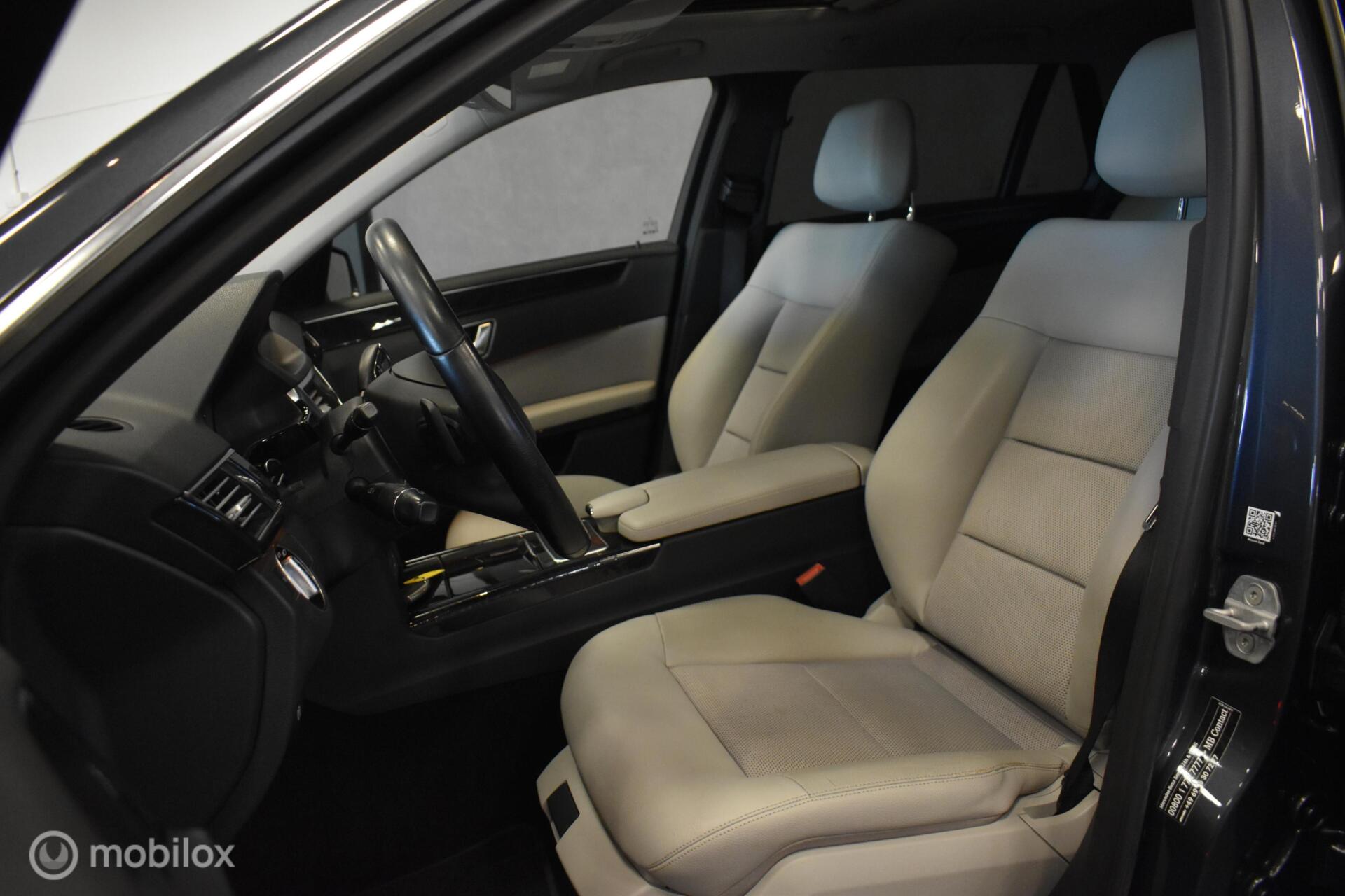 Foto van Mercedes-Benz E 200