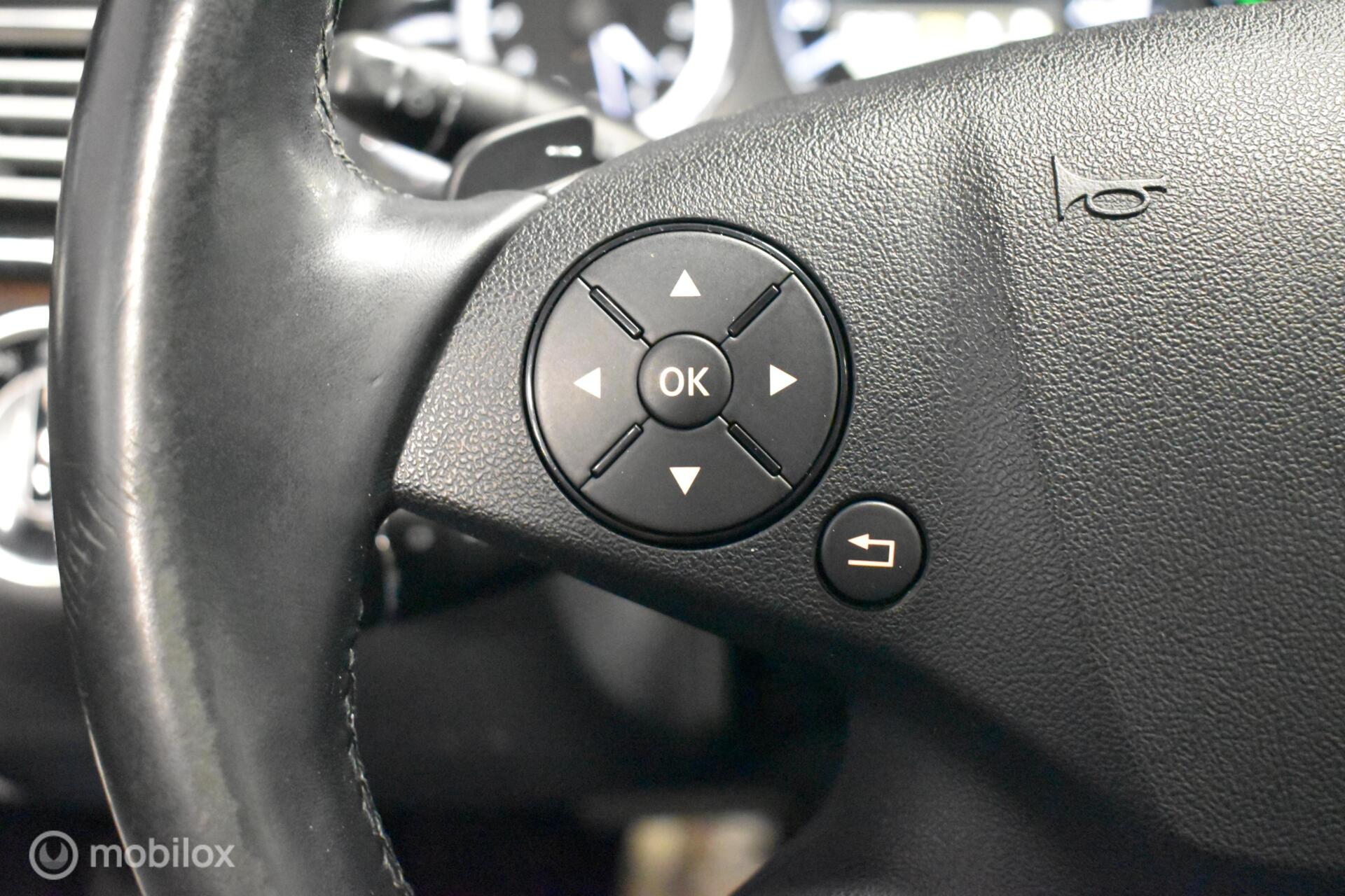 Foto van Mercedes-Benz E 200
