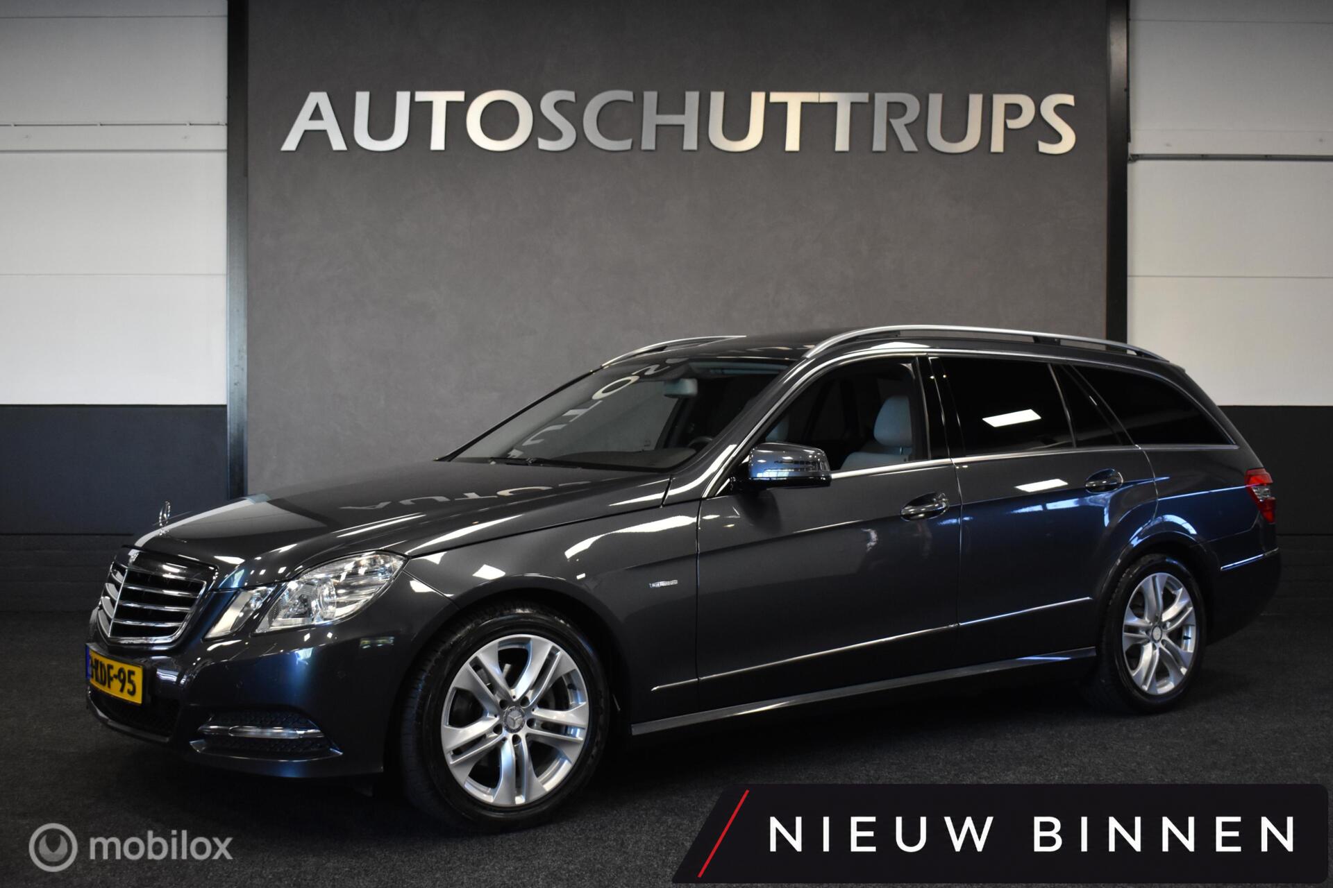 Mercedes-Benz E 200 200 CGI Business Class Avantgarde 2012 - voorkant