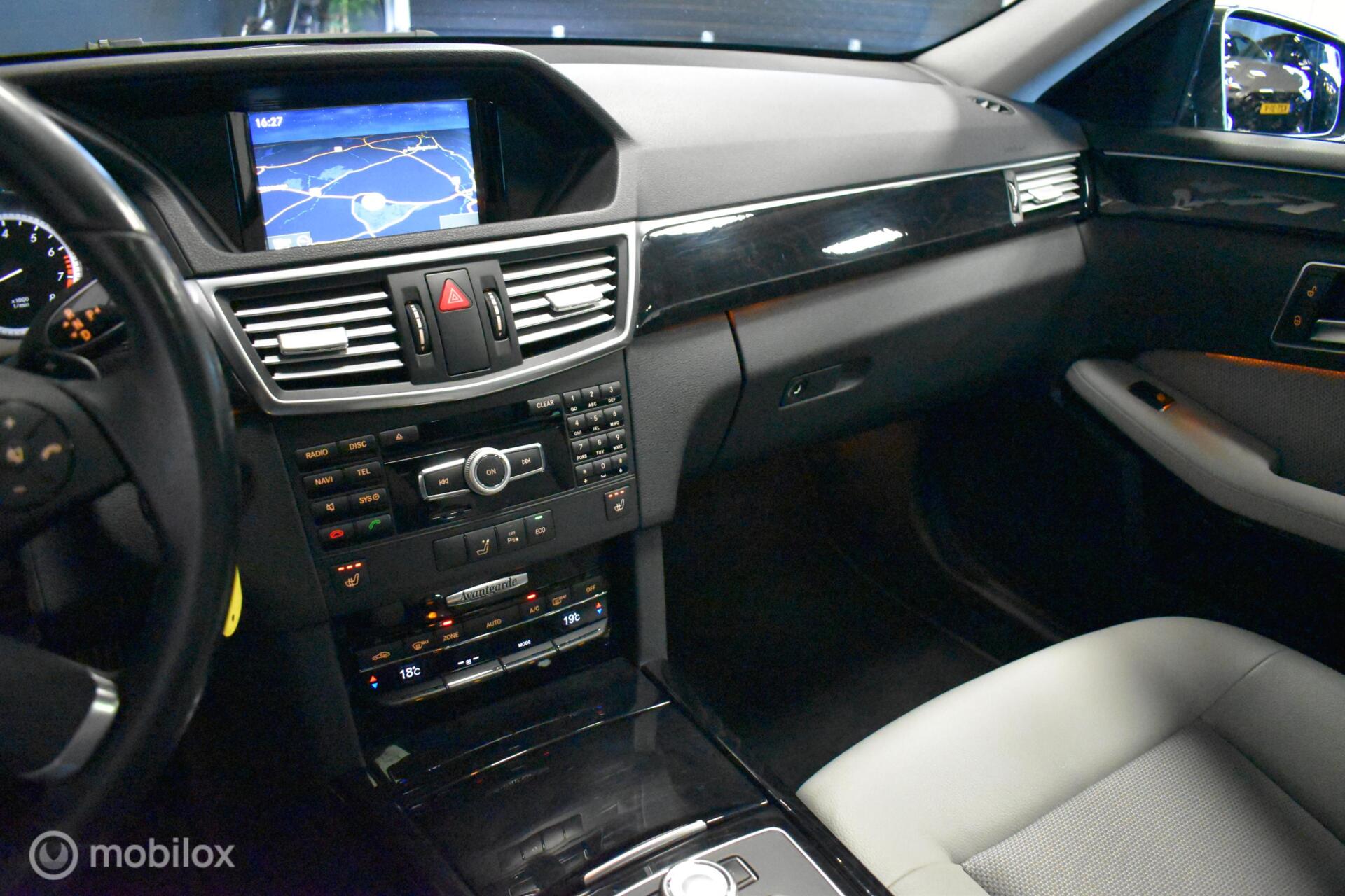 Foto van Mercedes-Benz E 200