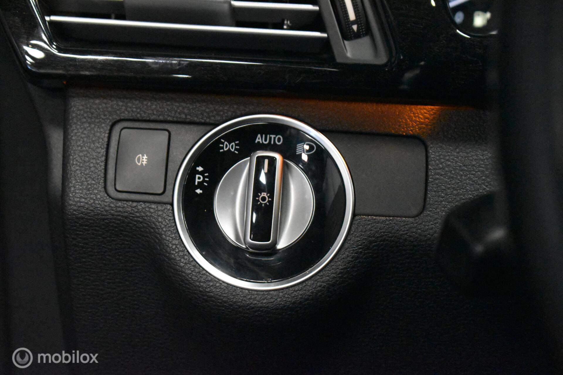 Foto van Mercedes-Benz E 200