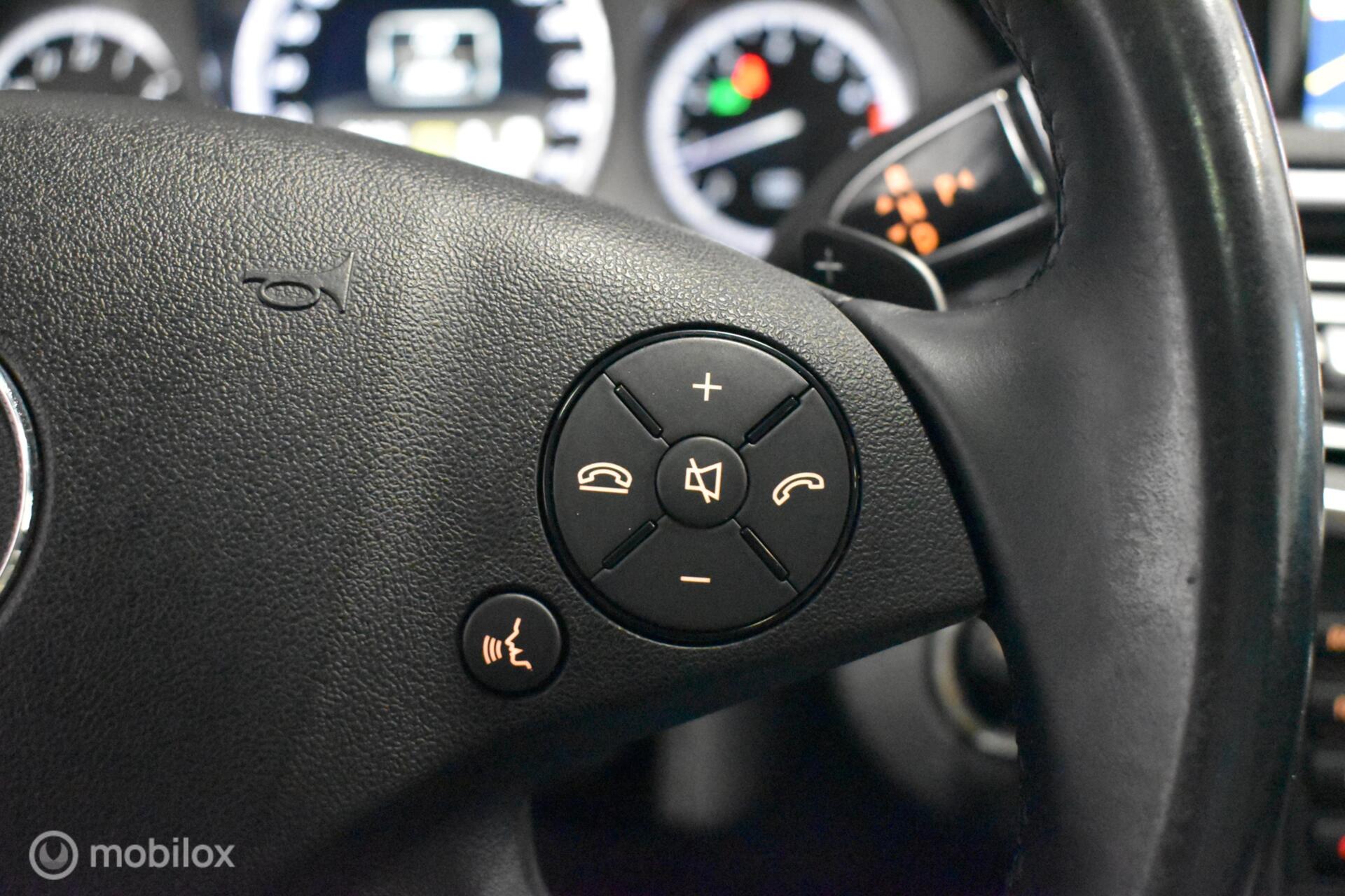 Foto van Mercedes-Benz E 200