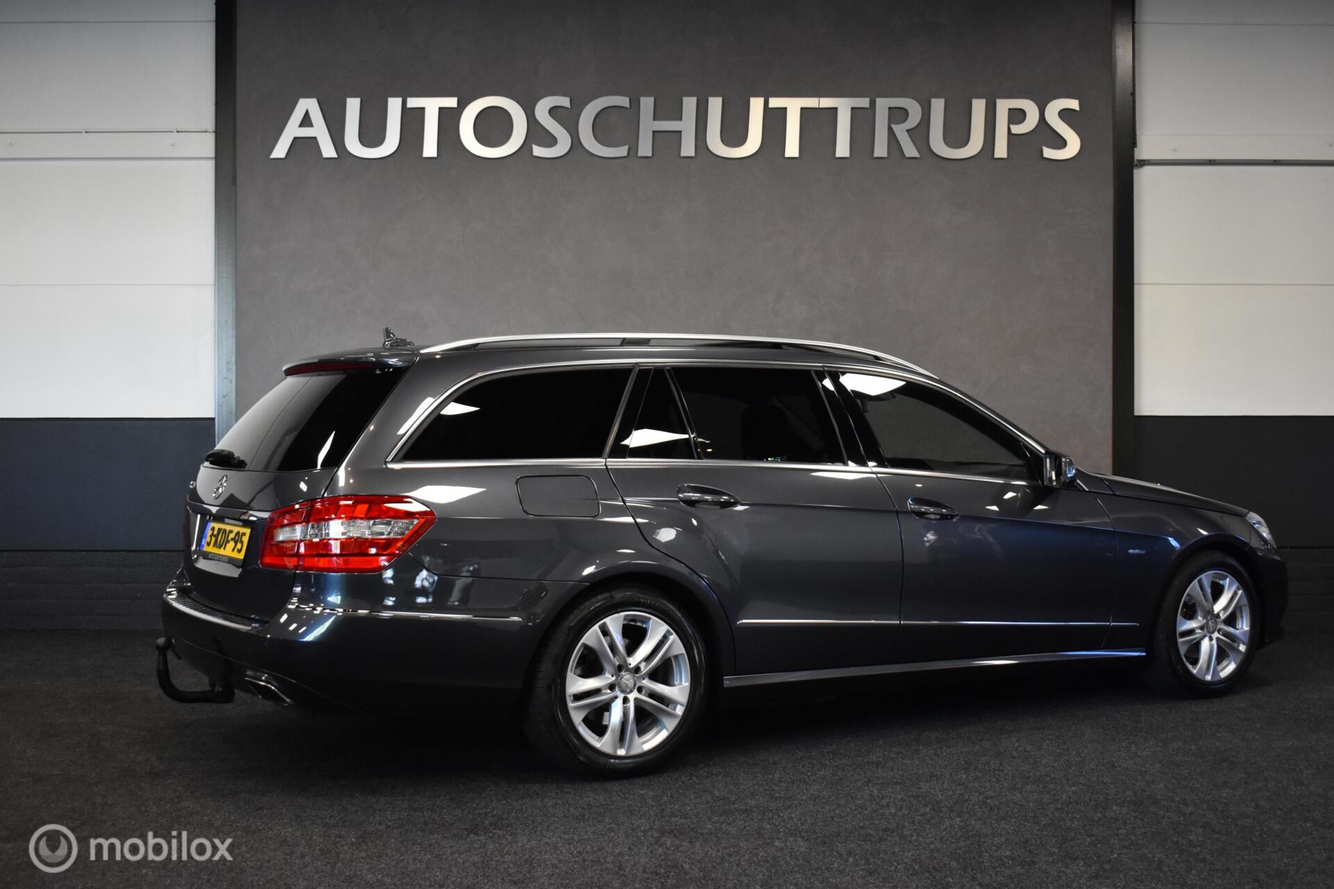 Foto van Mercedes-Benz E 200