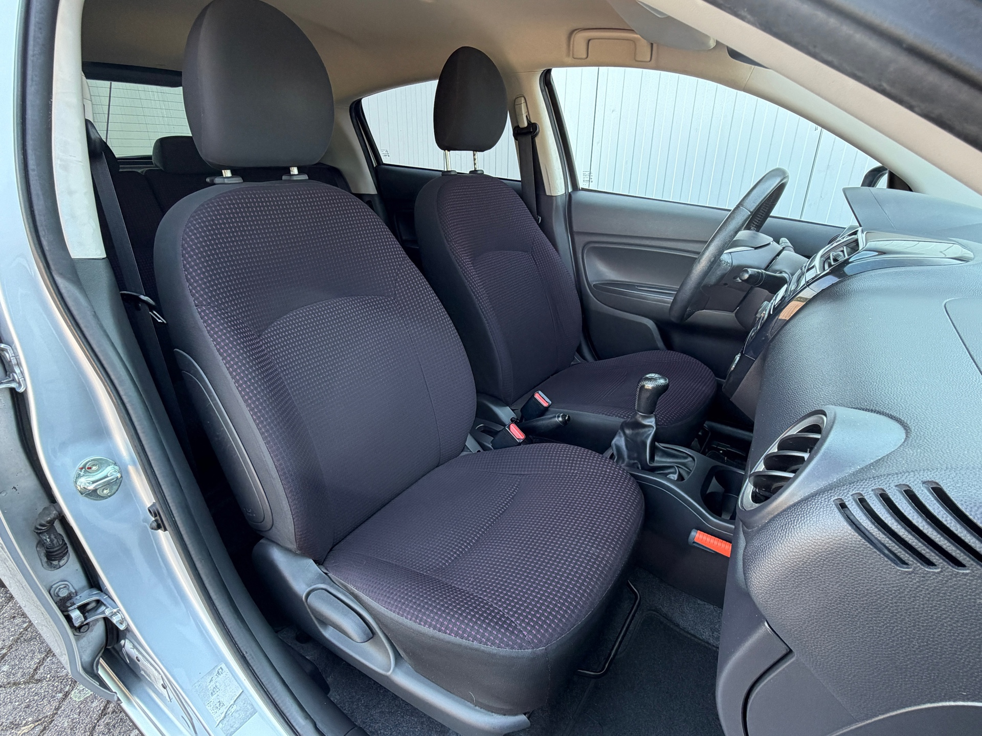 Foto van Mitsubishi Mitsubishi Space Star