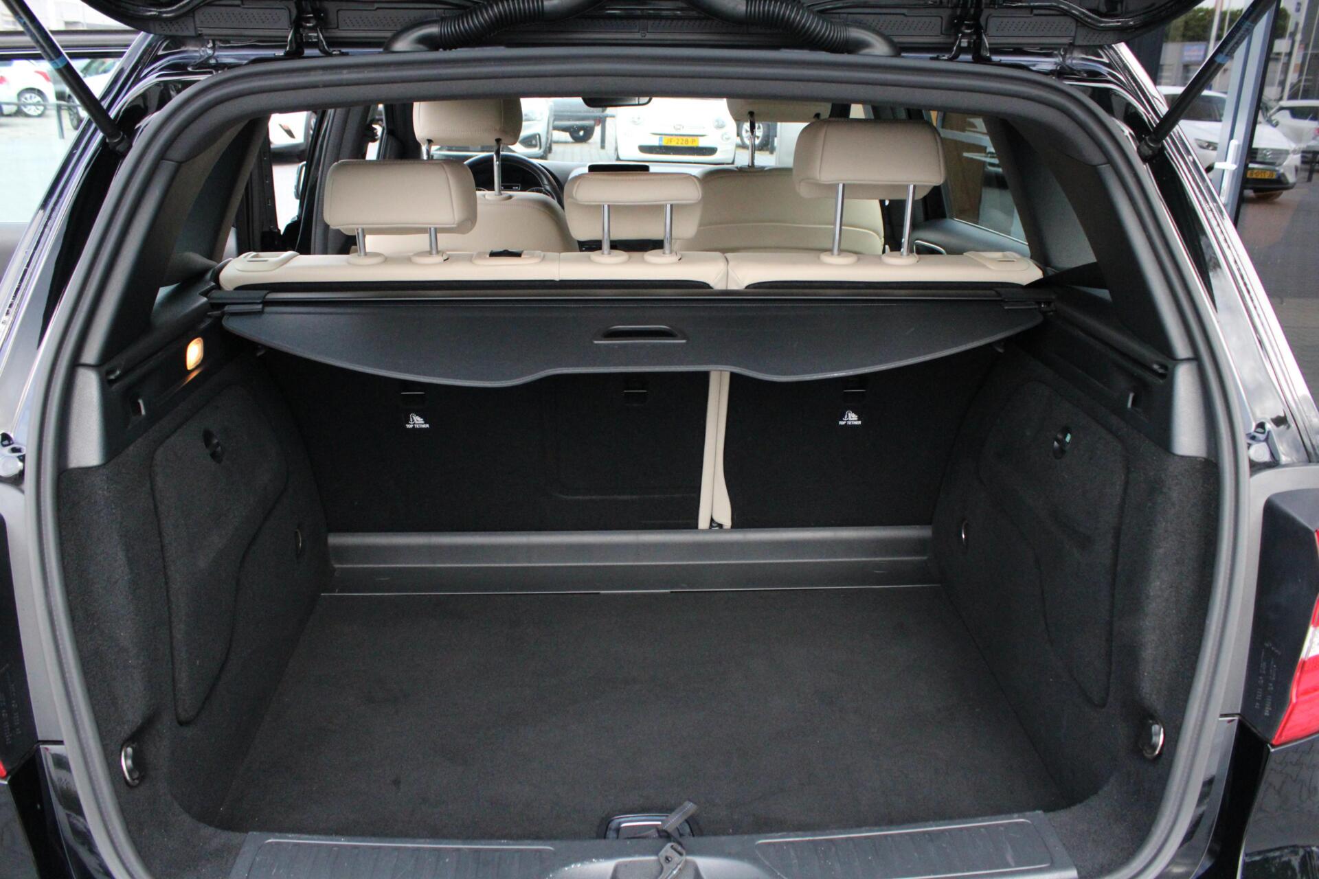 Foto van Mercedes-Benz B 180