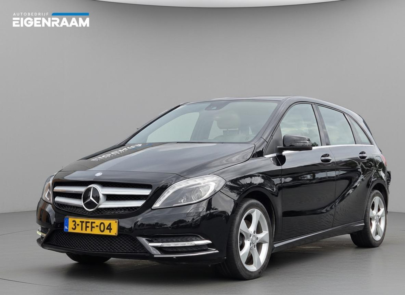 Mercedes-Benz B 180 180 Prestige | Leder | Memory | Trekhaak 2014 - voorkant