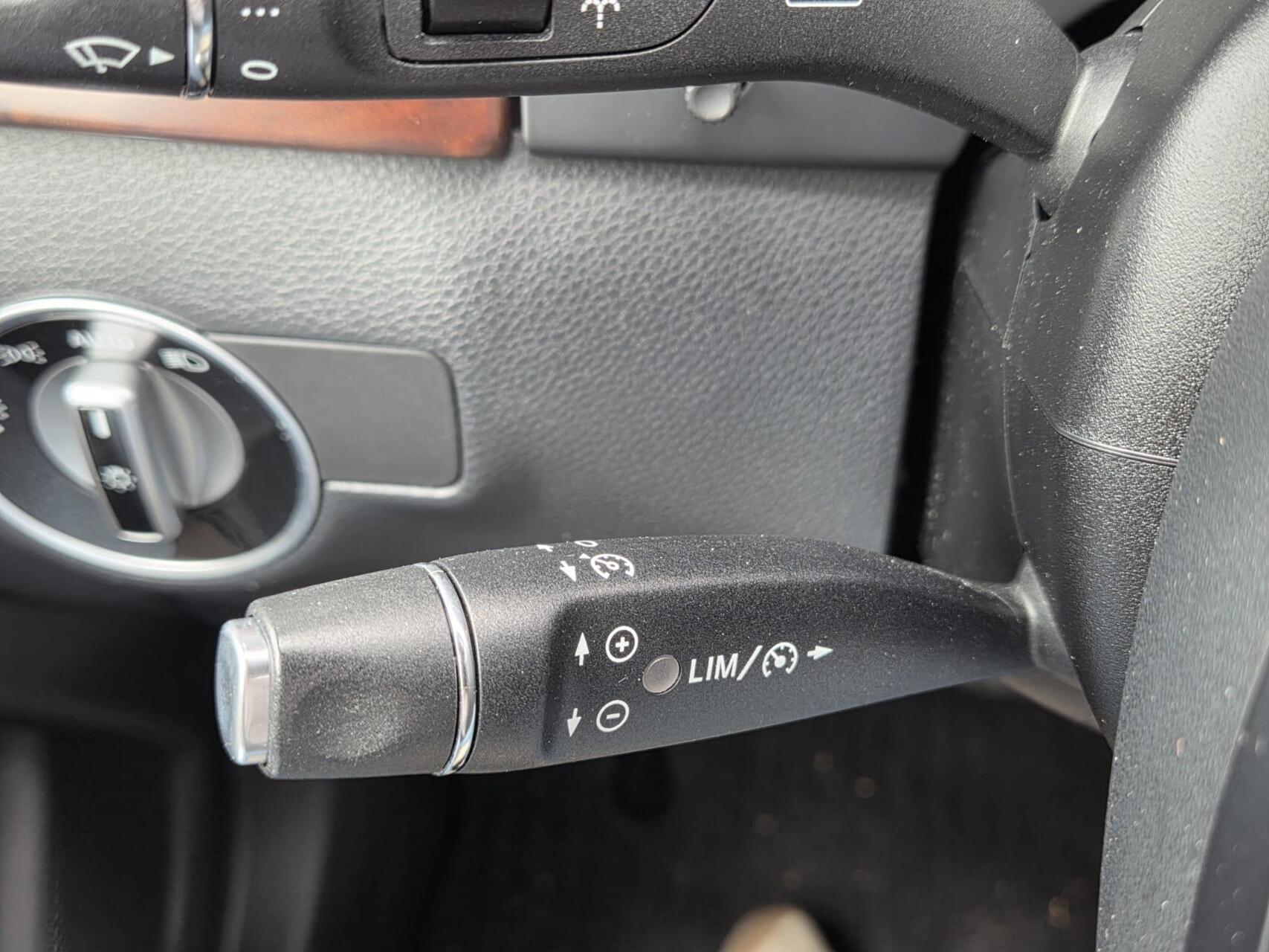 Foto van Mercedes-Benz B 180