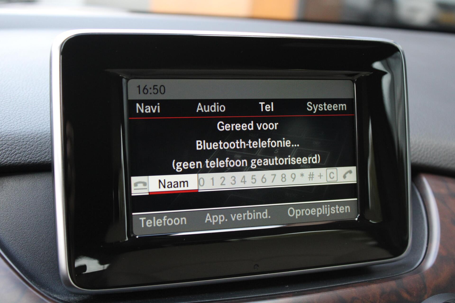 Foto van Mercedes-Benz B 180
