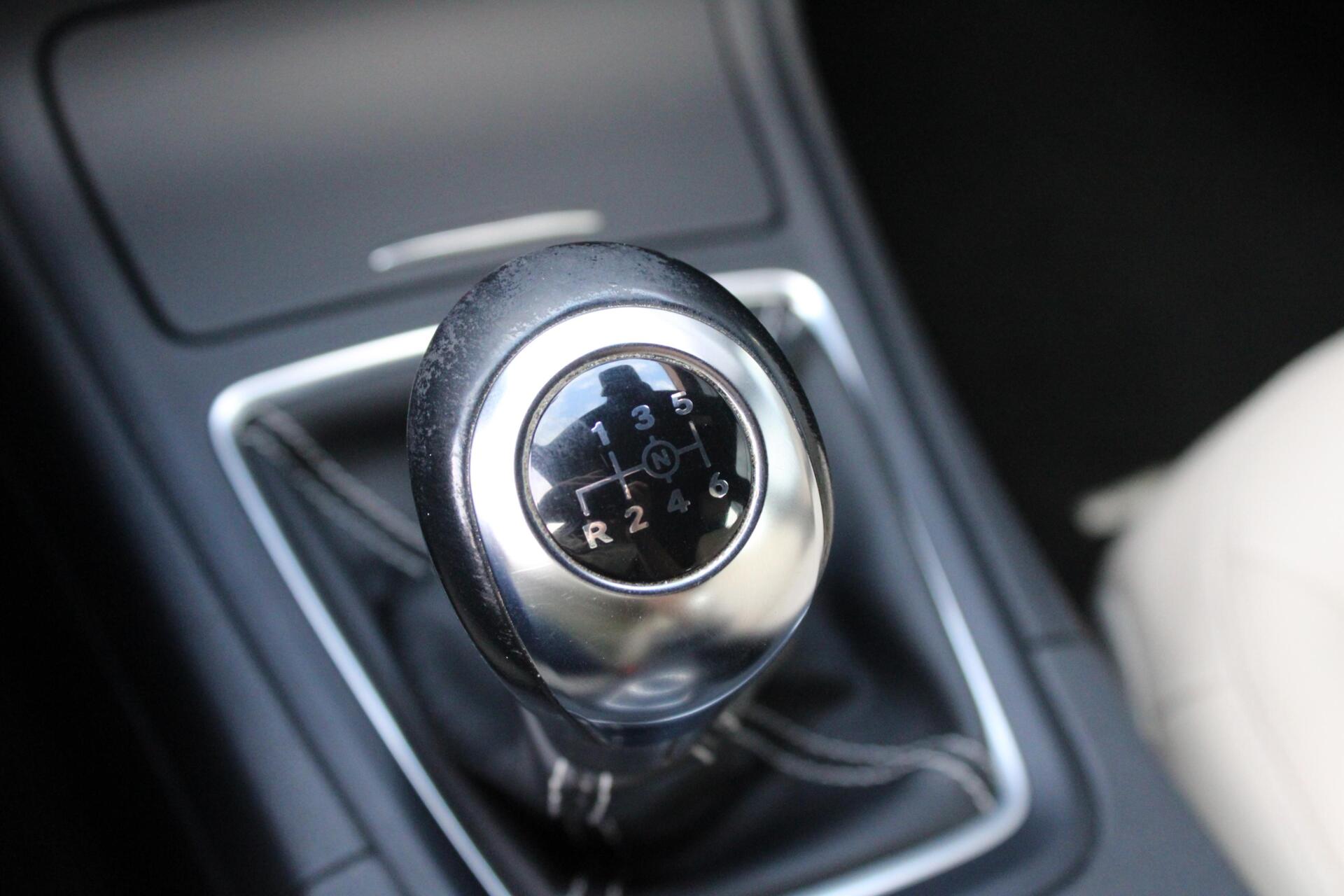 Foto van Mercedes-Benz B 180