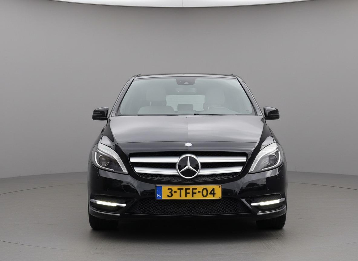 Foto van Mercedes-Benz B 180
