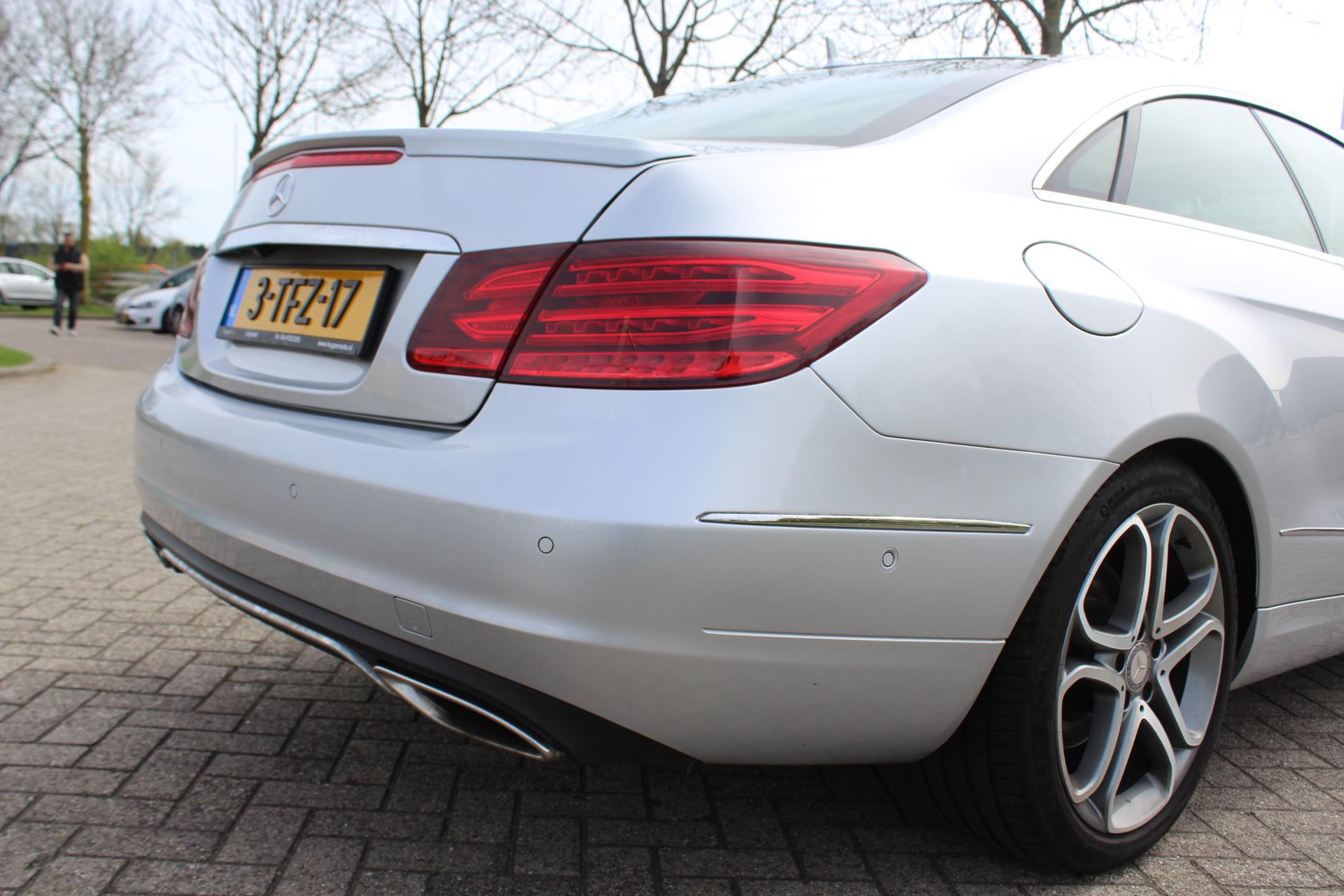 Foto van Mercedes-Benz E 200