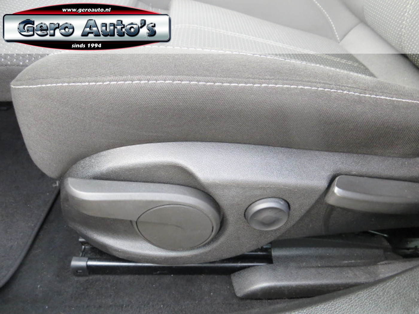 Foto van Opel Astra Notchback