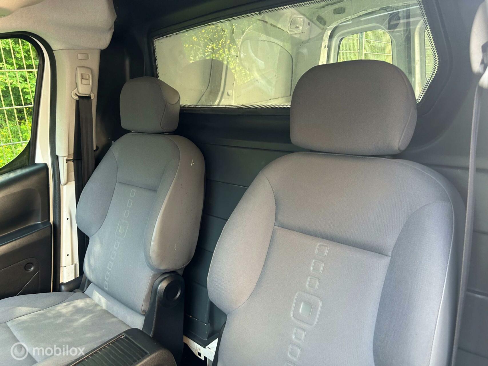 Foto van Peugeot Partner Bestel