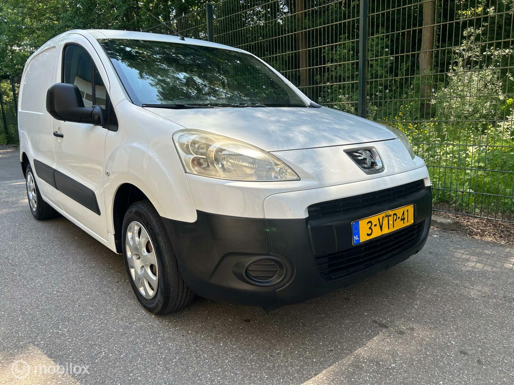 Foto van Peugeot Partner Bestel