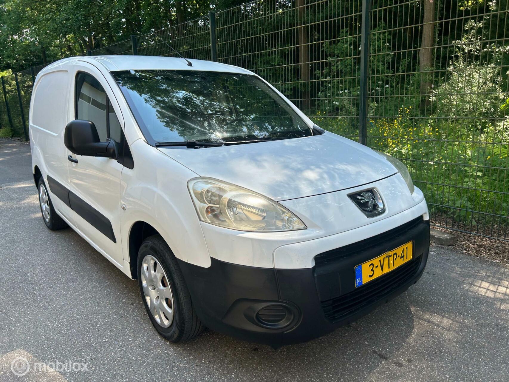 Foto van Peugeot Partner Bestel