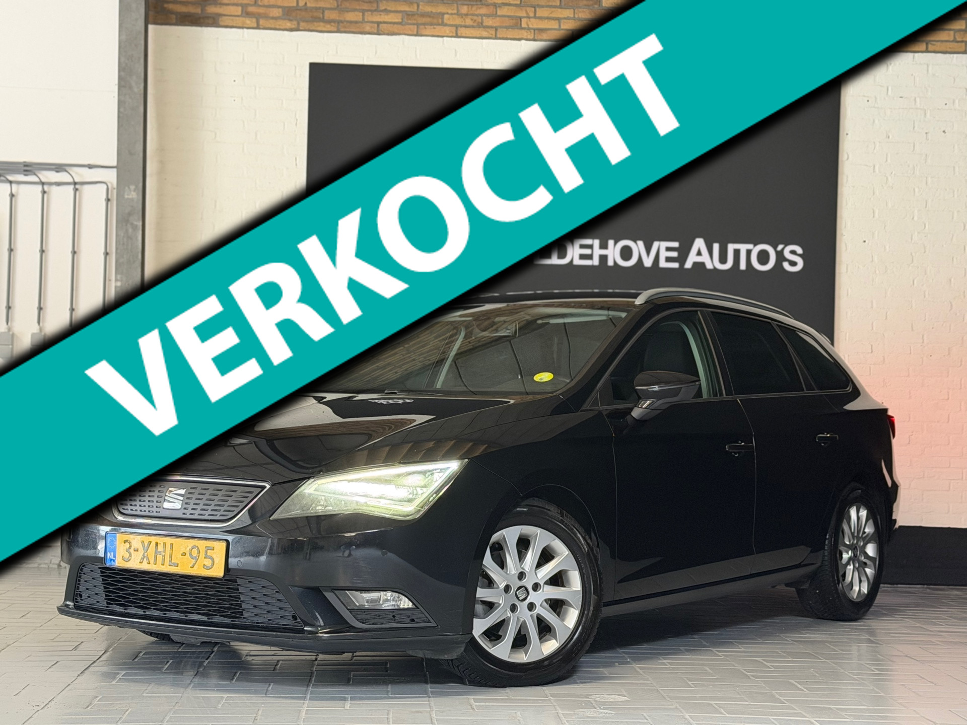 Seat Leon ST 1.6 TDI Style Business Ecomotive 2014 - voorkant