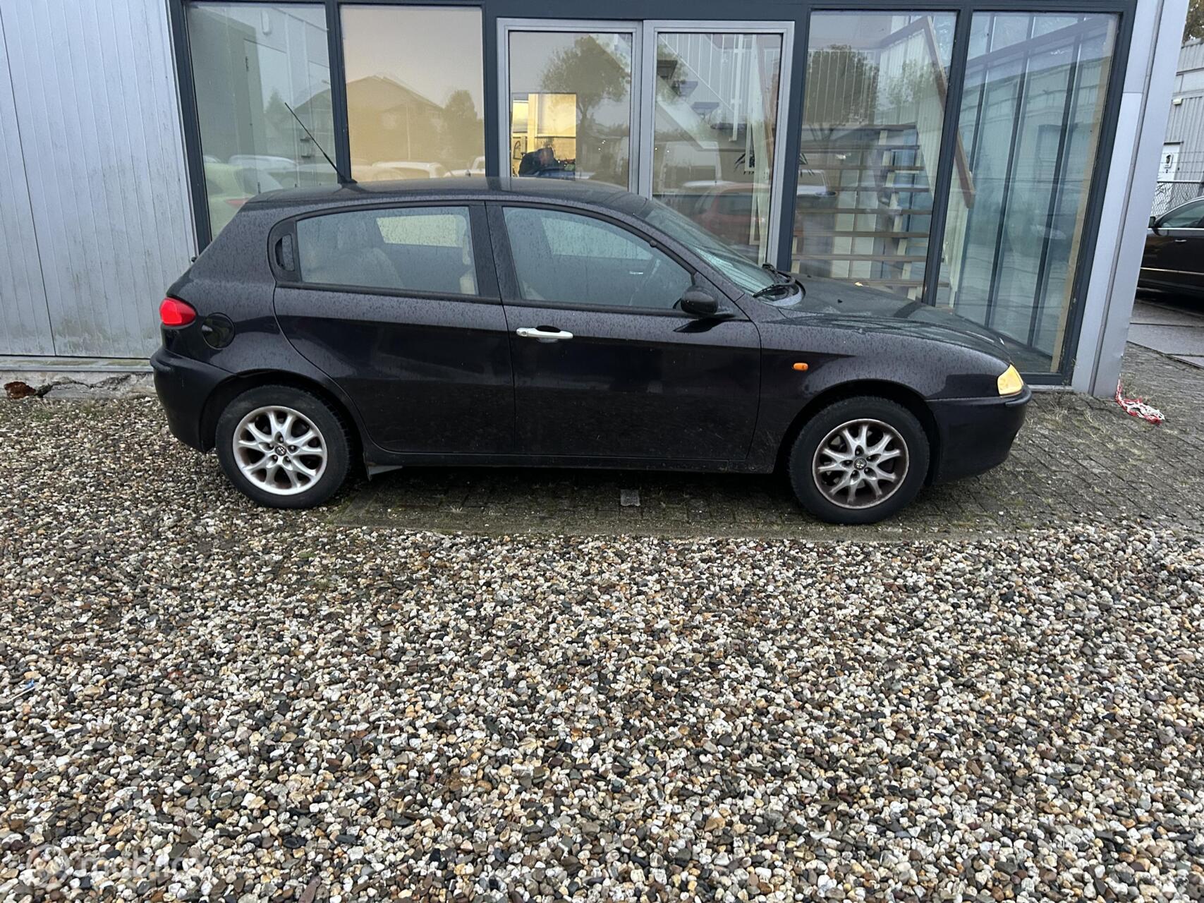 Foto van Alfa Romeo 147