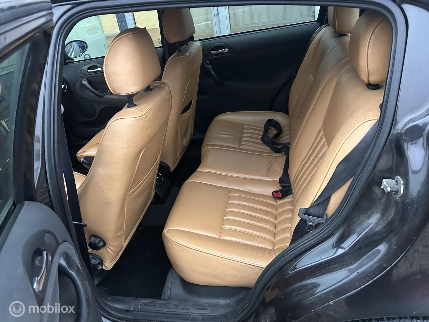 Foto van Alfa Romeo 147