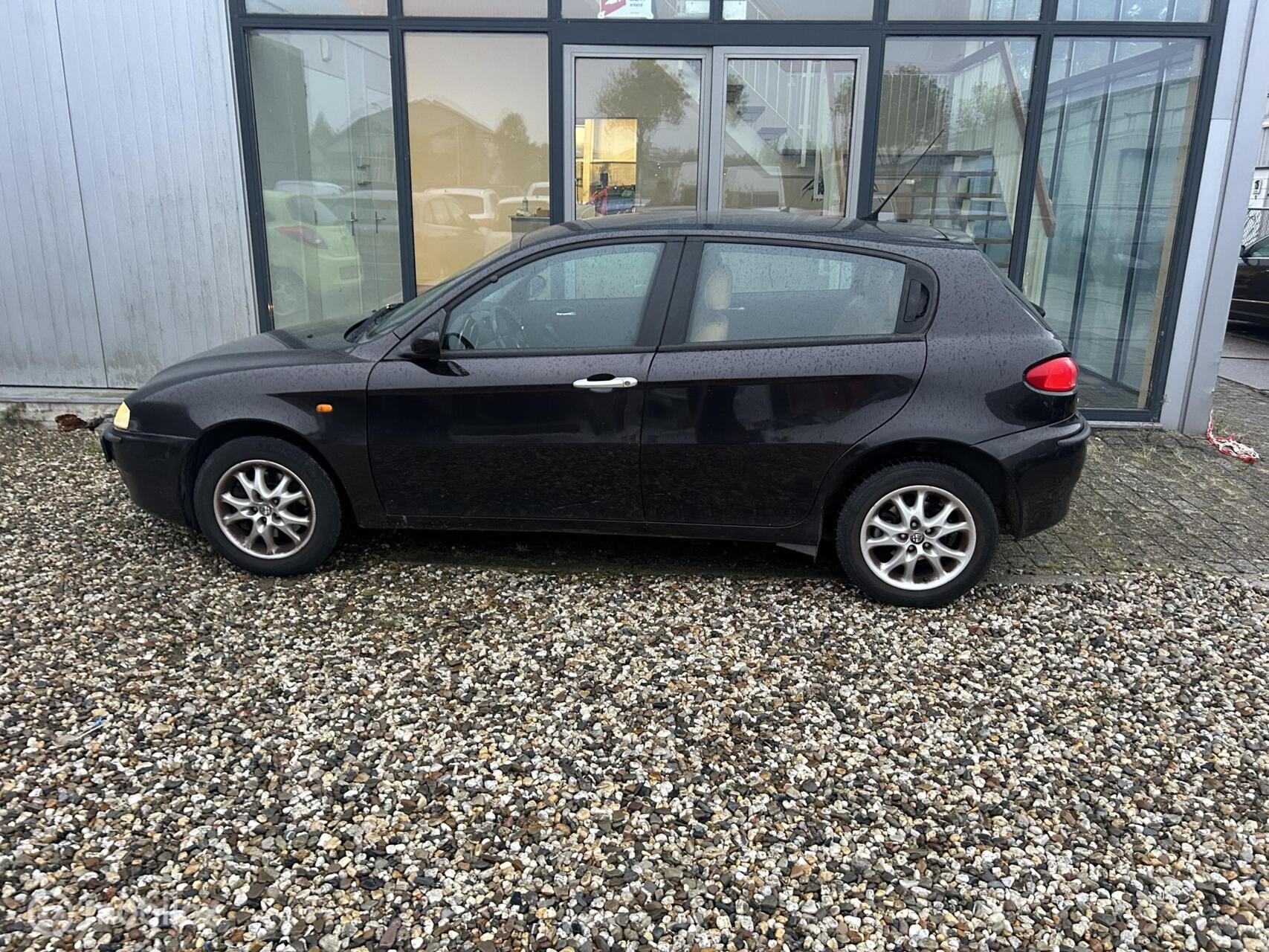 Foto van Alfa Romeo 147