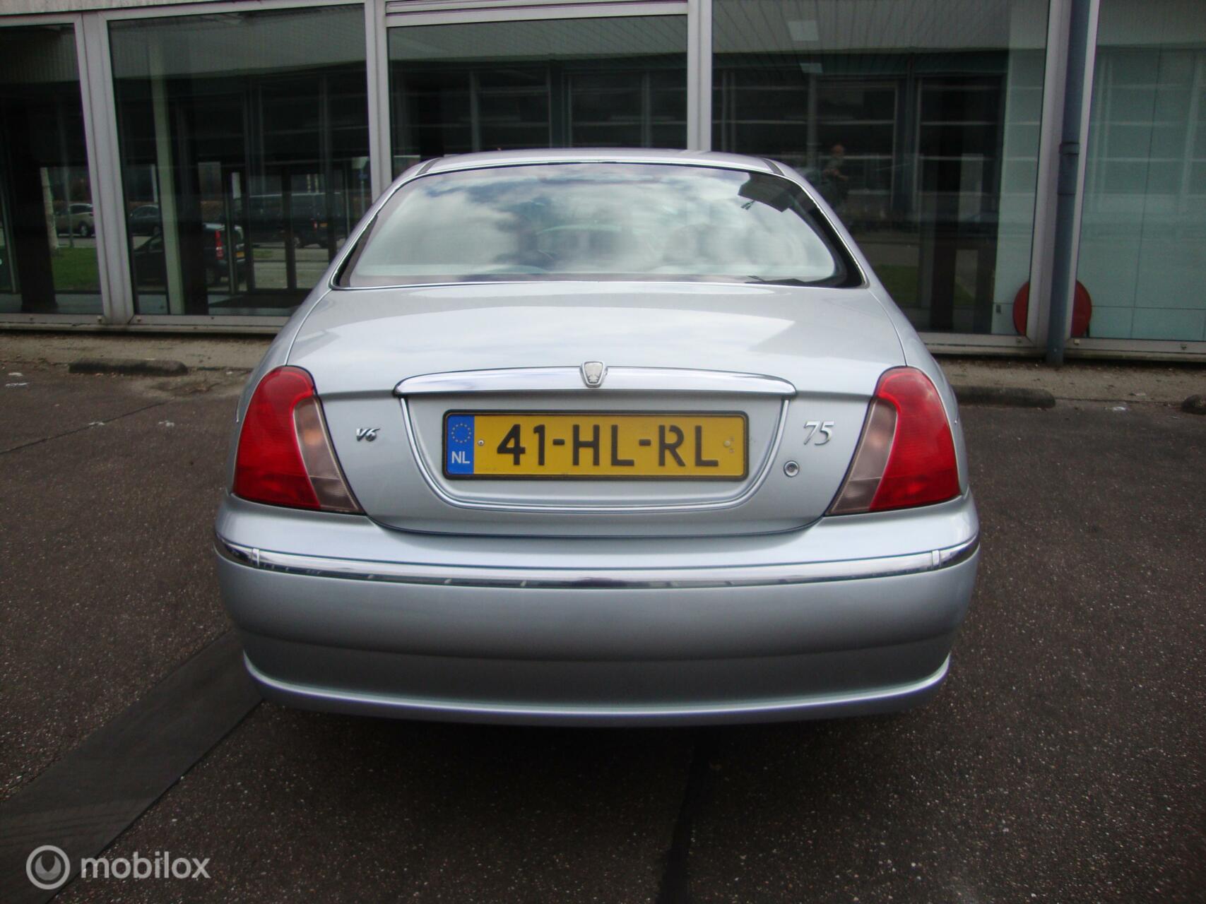 Foto van Rover 75