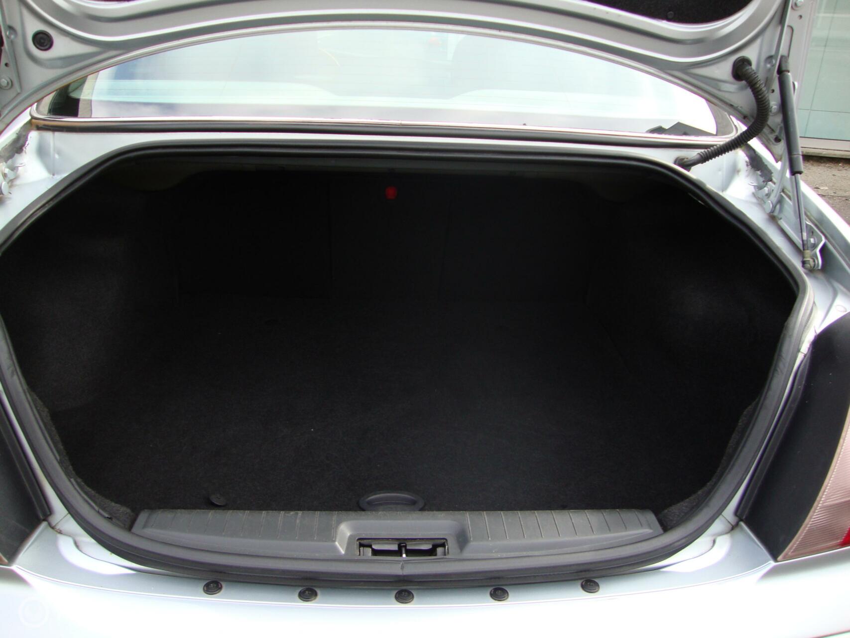 Foto van Rover 75